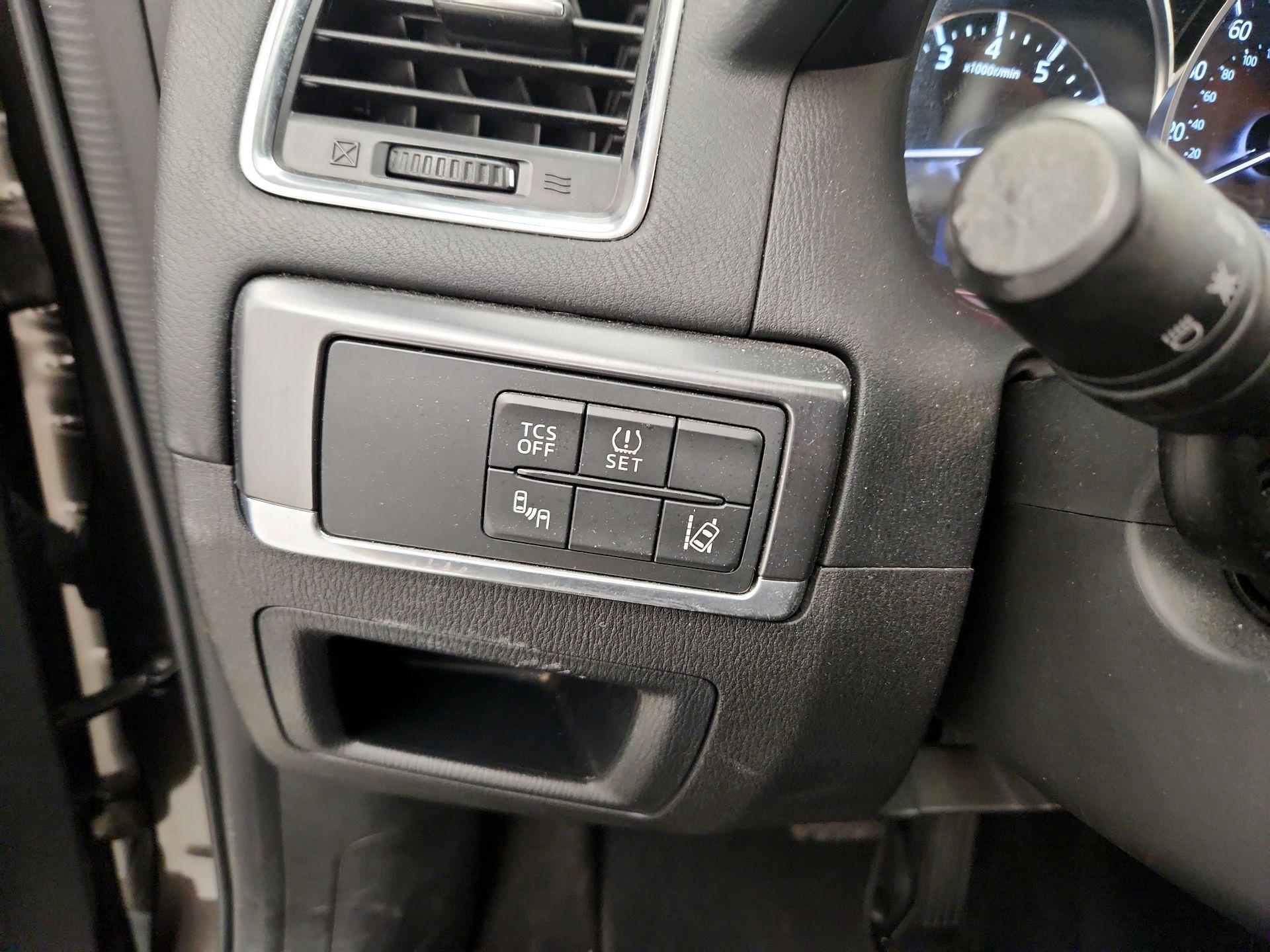 Thumbnail: 2016 Mazda CX-5 - 13