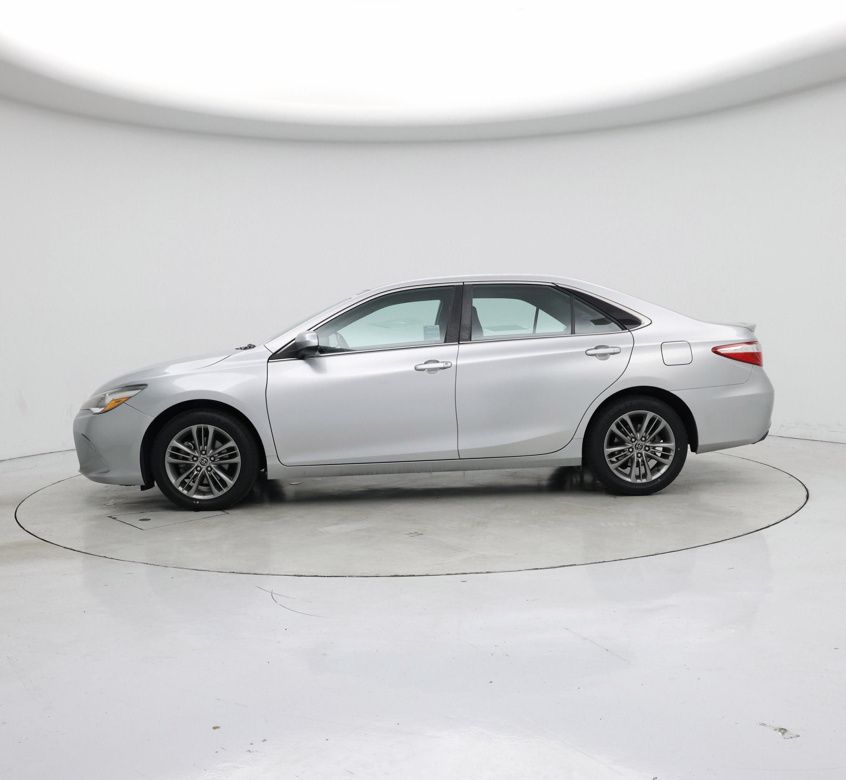 Thumbnail: 2015 Toyota Camry - 3