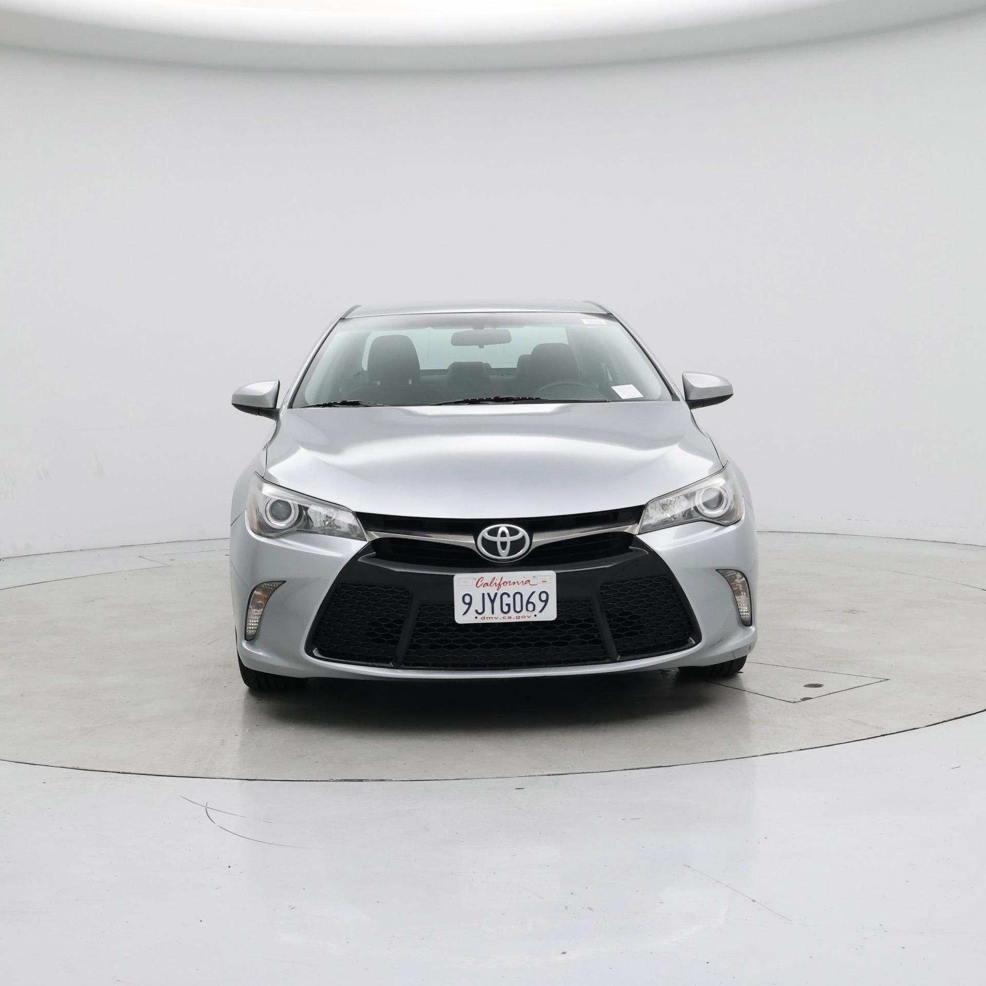 Thumbnail: 2015 Toyota Camry - 5