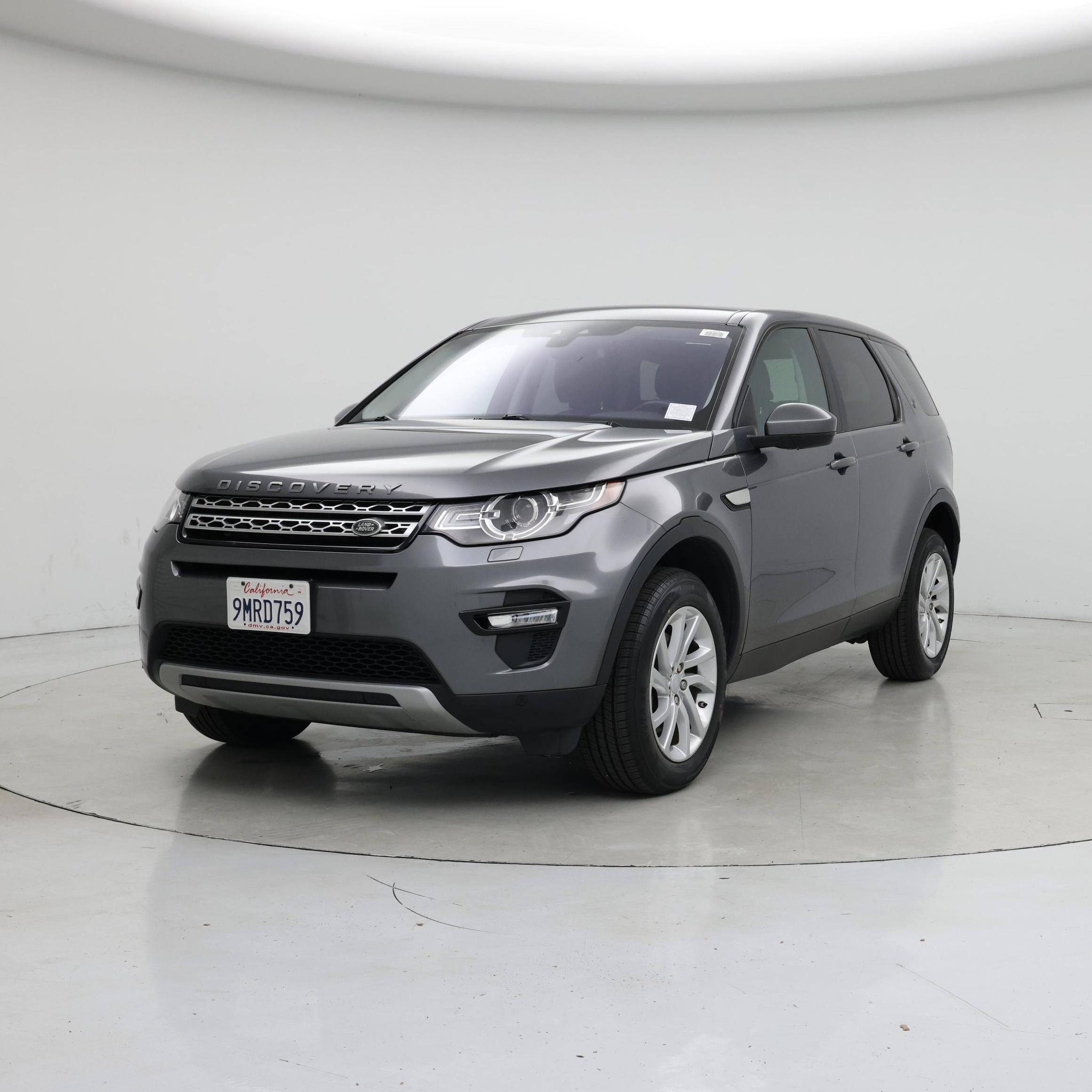 Thumbnail: 2019 Land Rover Discovery Sport - 4
