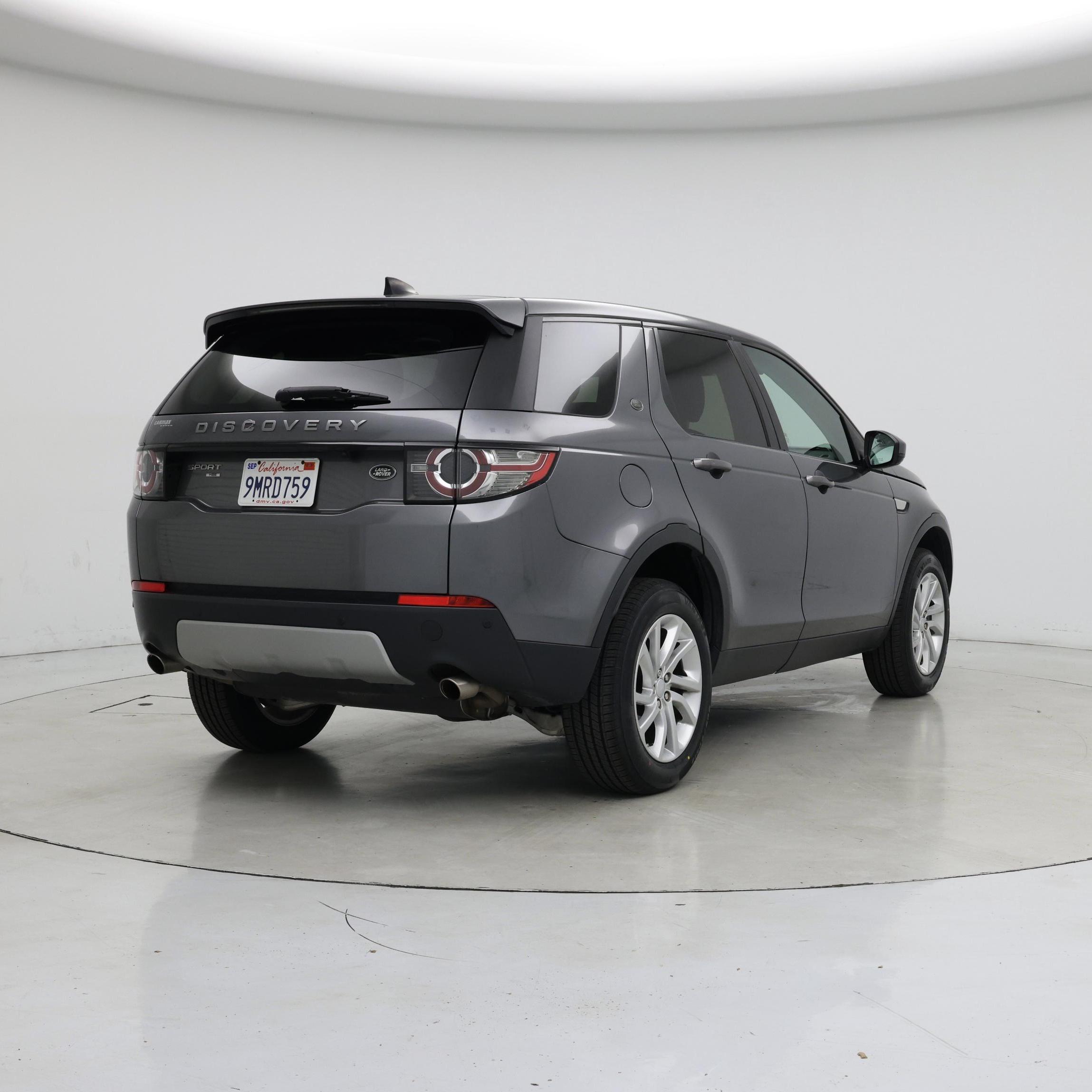 Thumbnail: 2019 Land Rover Discovery Sport - 8