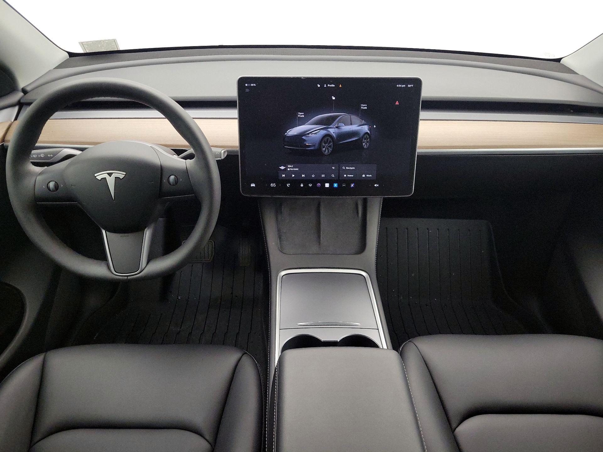 Thumbnail: 2024 Tesla Model Y - 9