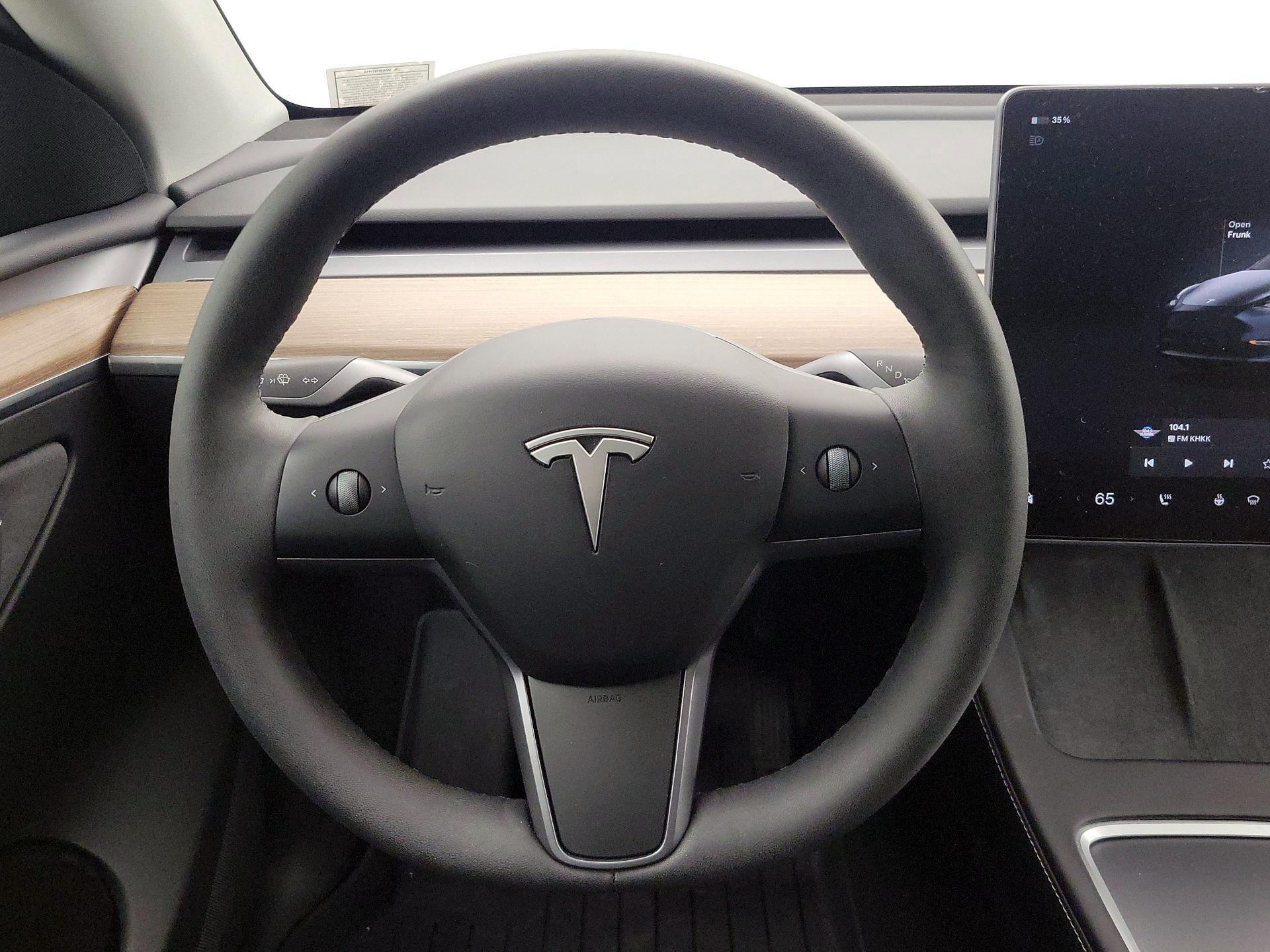 Thumbnail: 2024 Tesla Model Y - 10