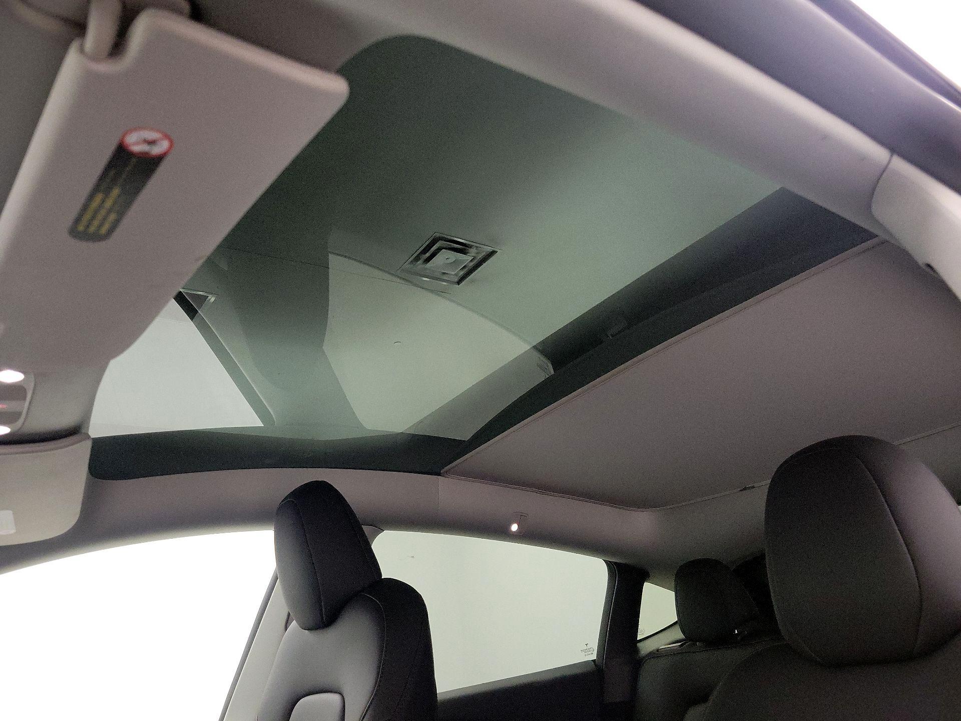 Thumbnail: 2024 Tesla Model Y - 19