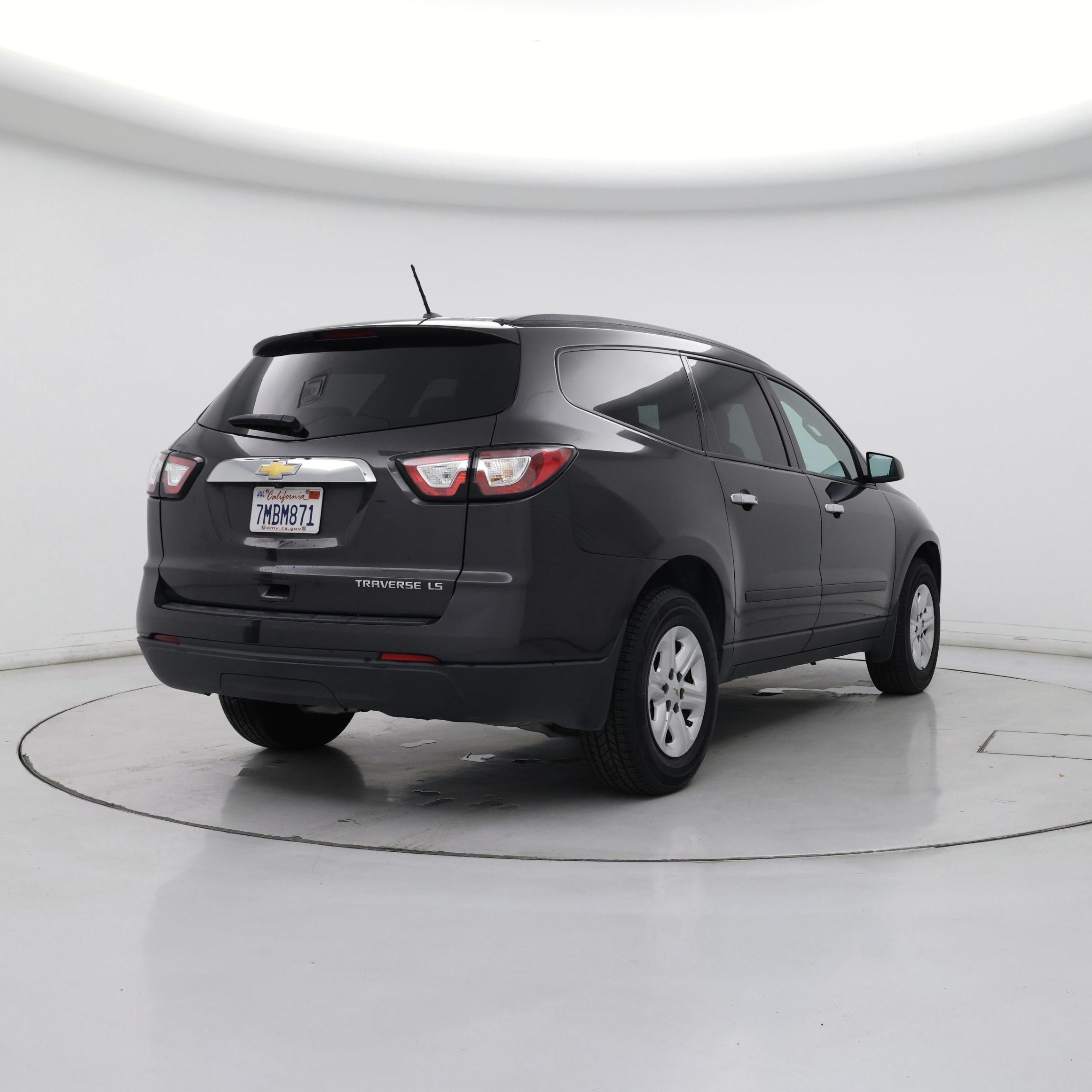 Thumbnail: 2015 Chevrolet Traverse - 8