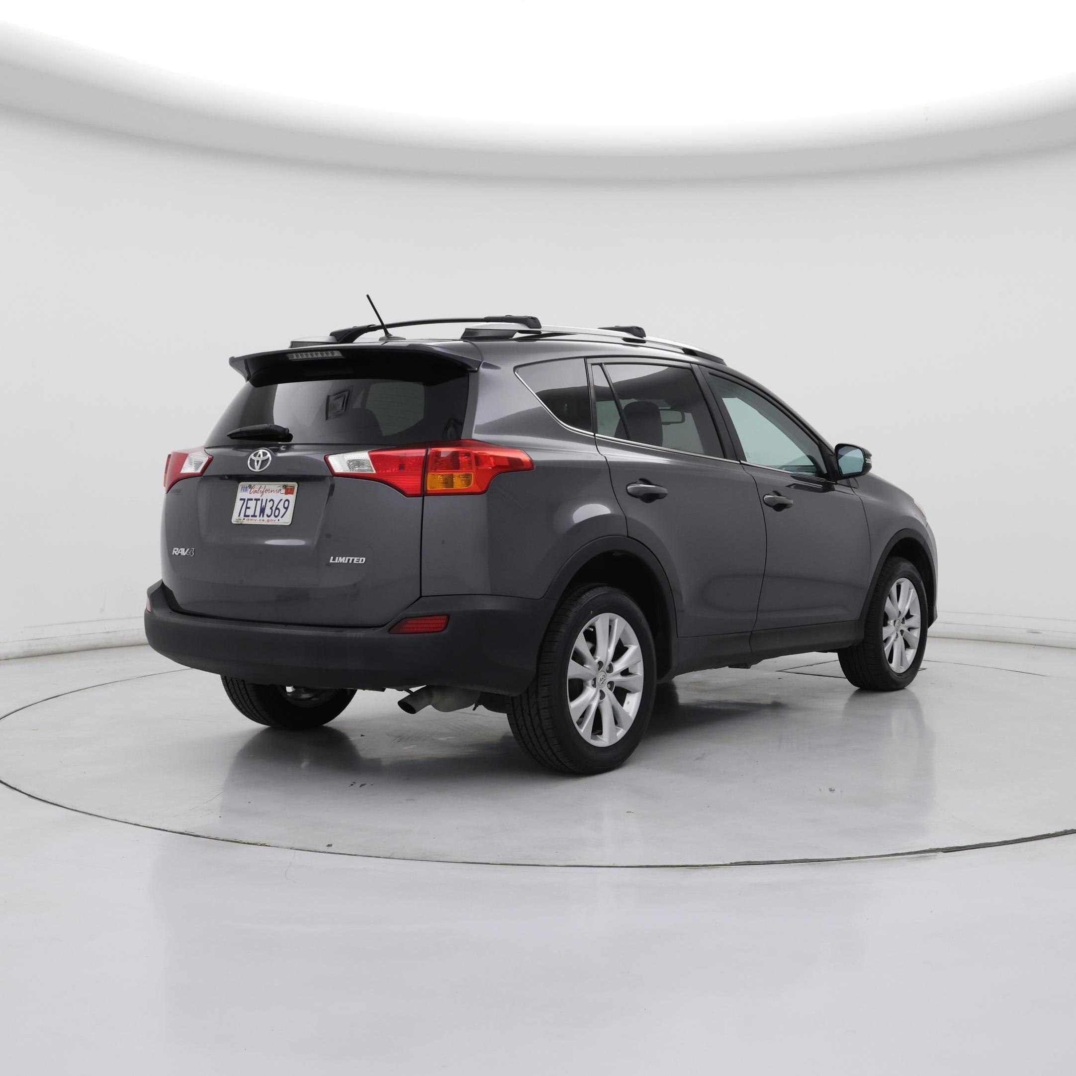 Thumbnail: 2014 Toyota RAV4 - 8