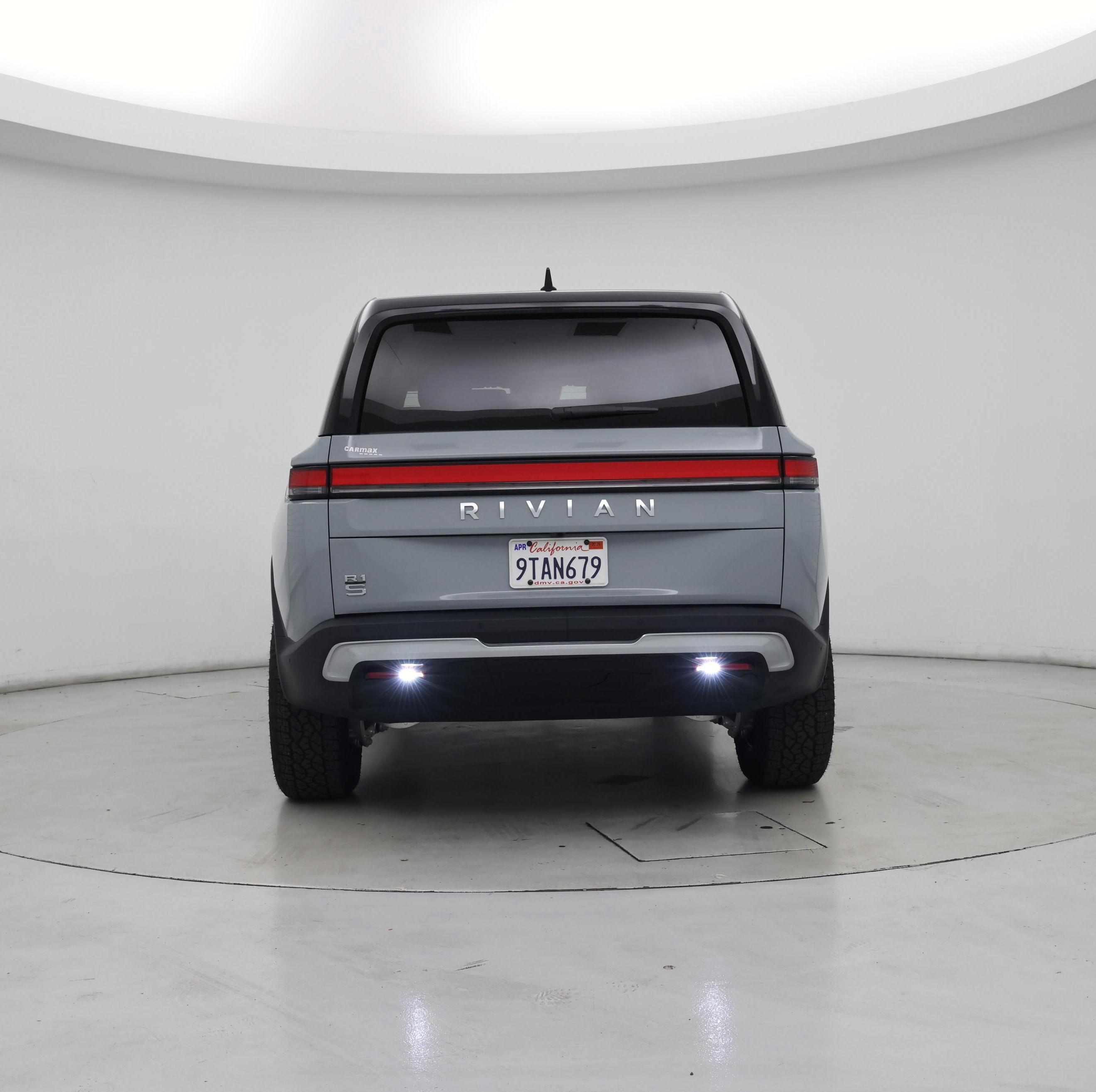 Thumbnail: 2025 Rivian R1S - 6