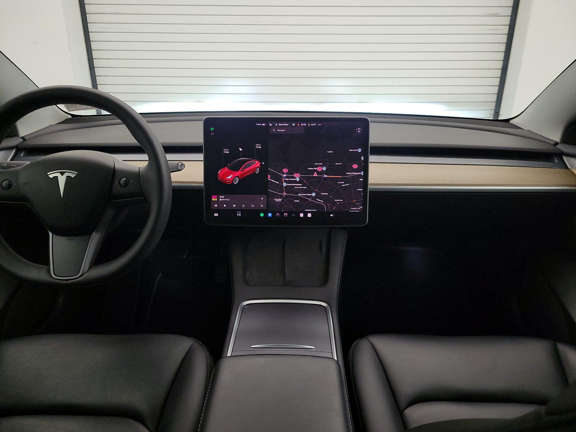 Thumbnail: 2021 Tesla Model 3 - 9