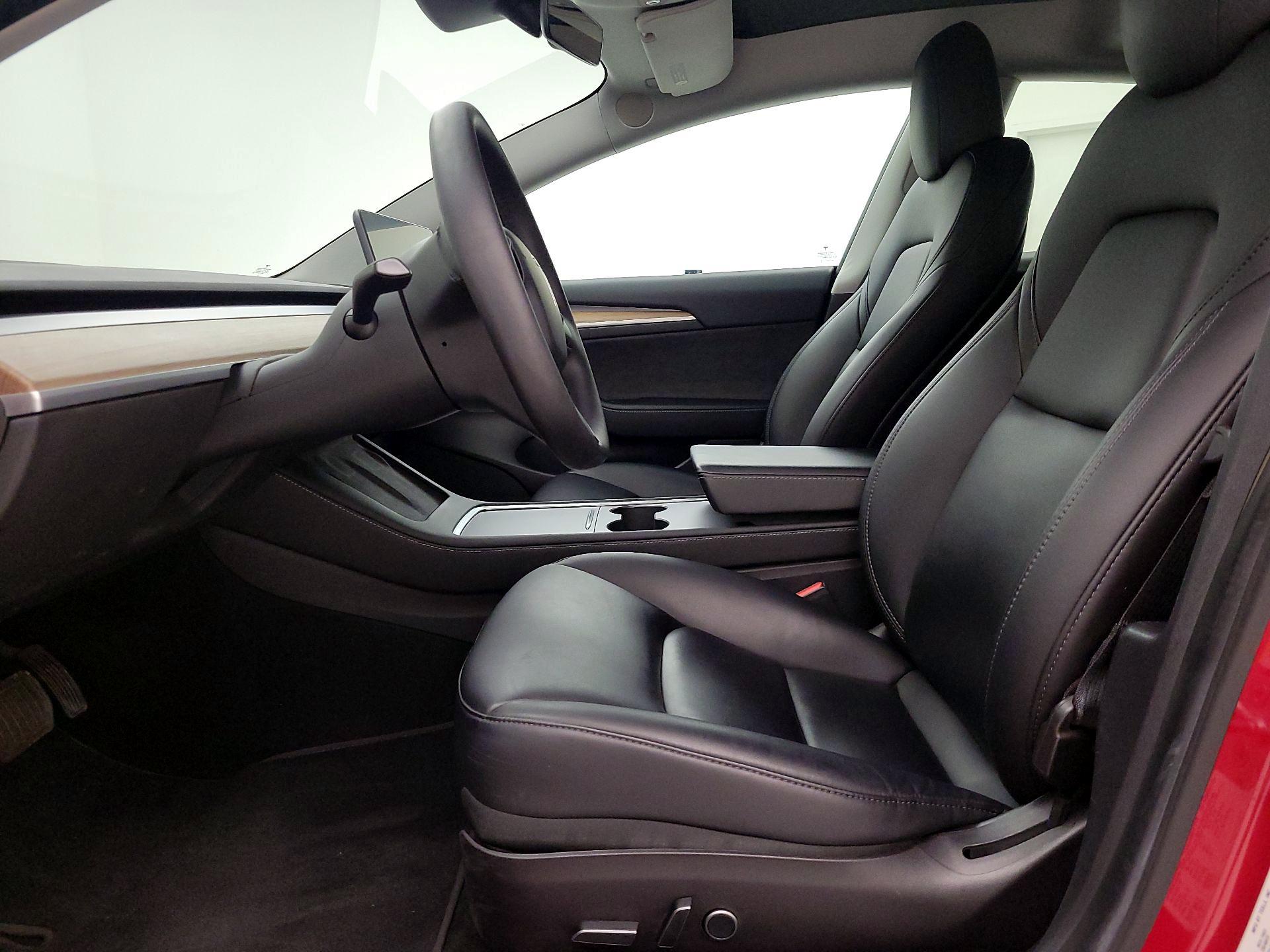 Thumbnail: 2021 Tesla Model 3 - 11