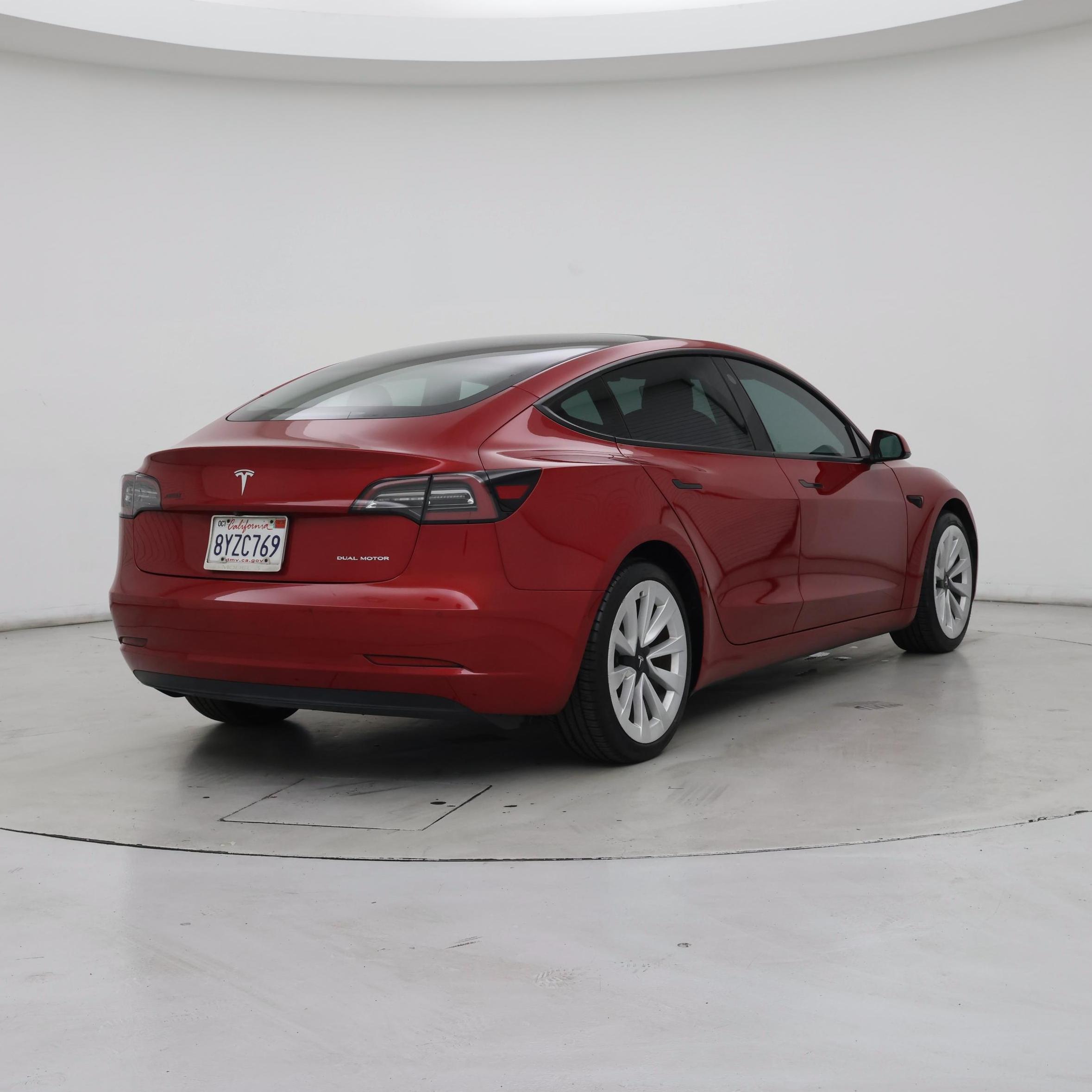 Thumbnail: 2021 Tesla Model 3 - 8