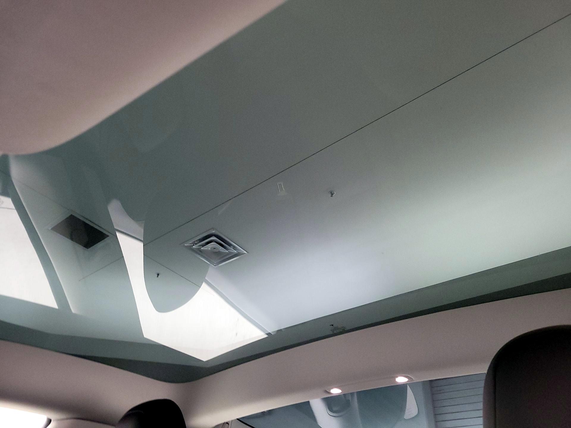 Thumbnail: 2023 Tesla Model 3 - 19