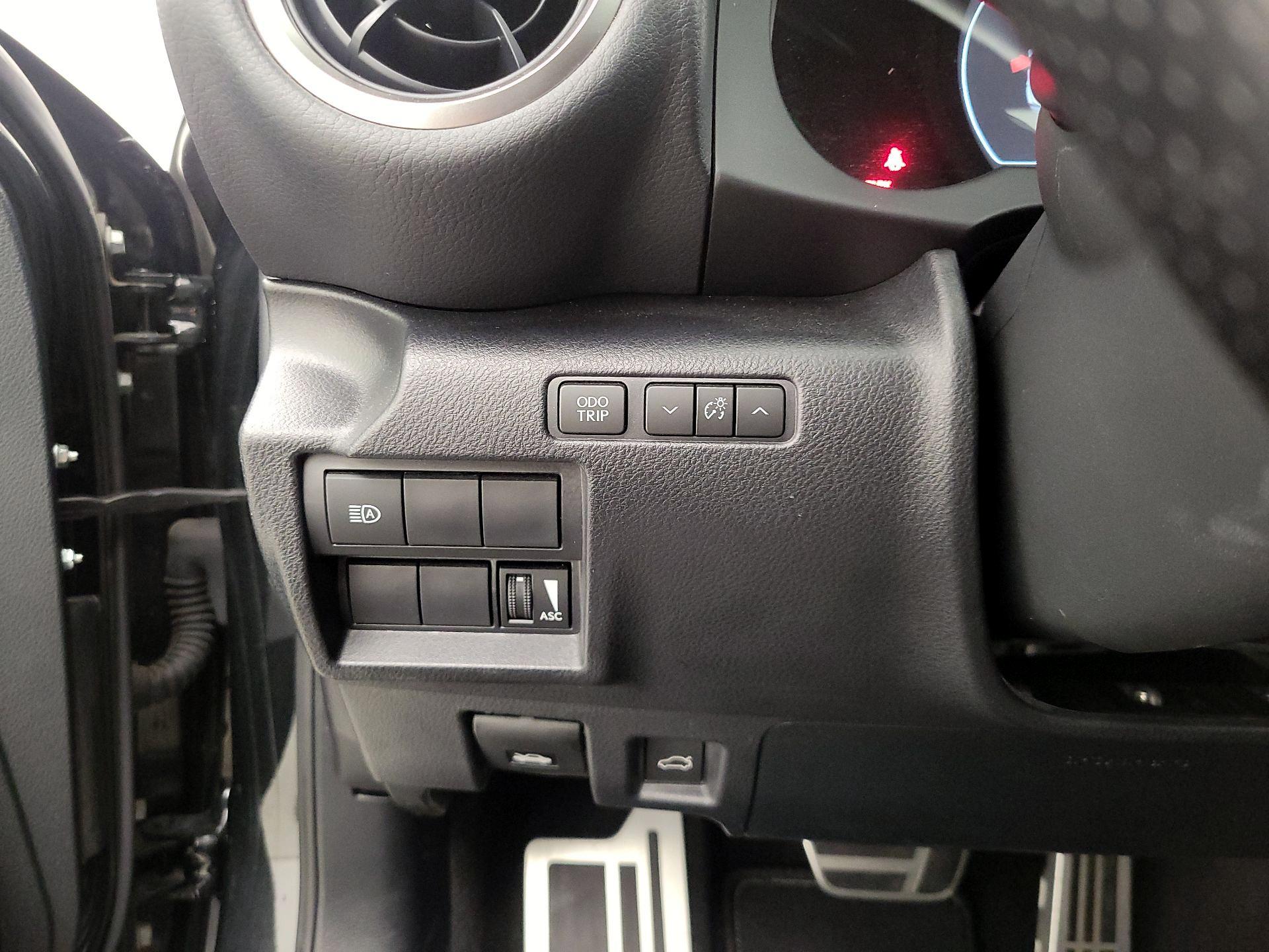 Thumbnail: 2022 Lexus IS - 13