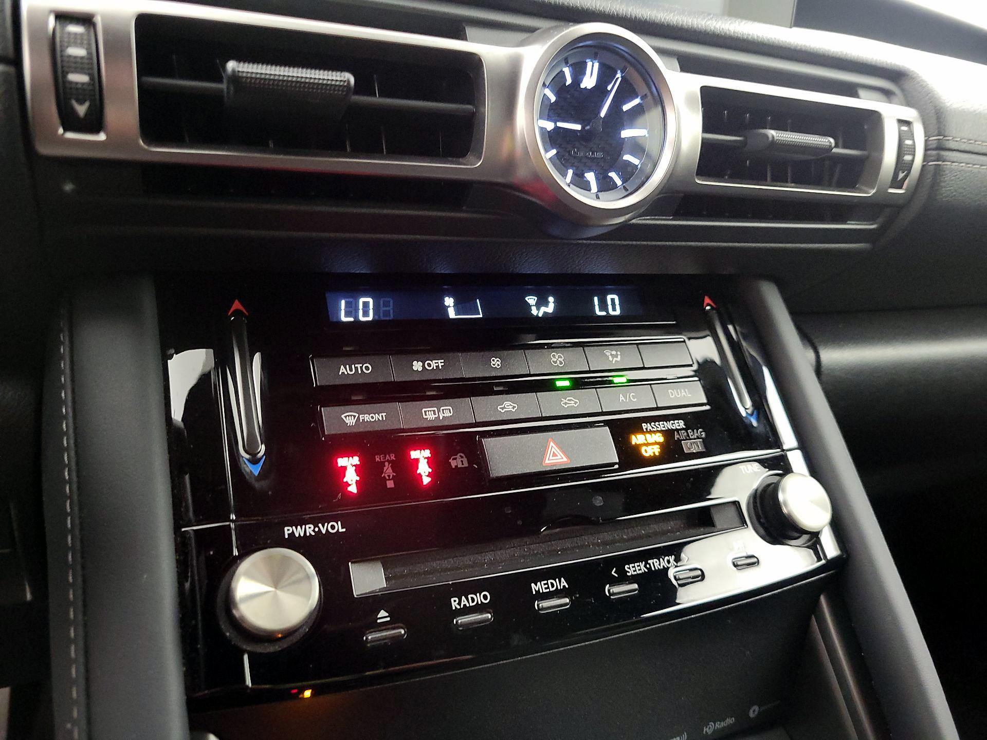 Thumbnail: 2022 Lexus IS - 16