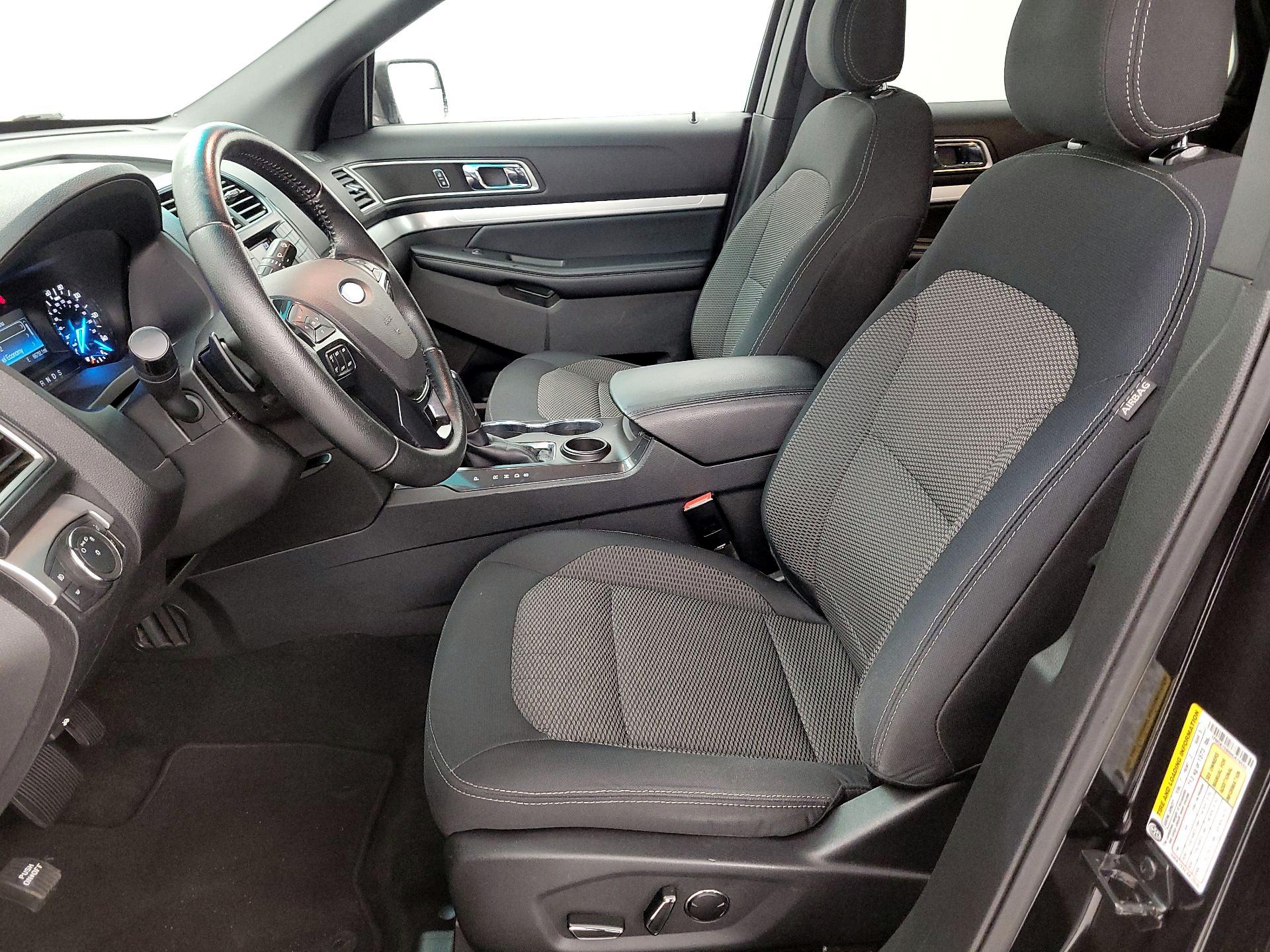 Thumbnail: 2017 Ford Explorer - 11