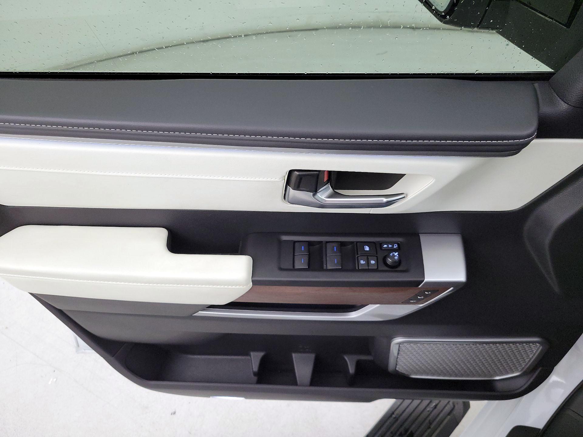 Thumbnail: 2024 Toyota Tundra - 12