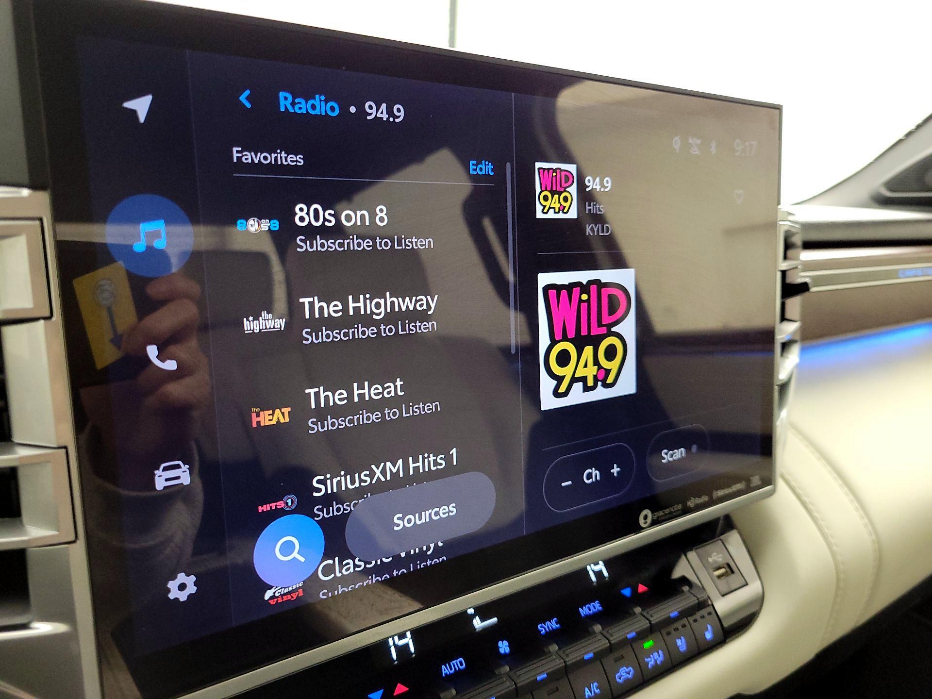 Thumbnail: 2024 Toyota Tundra - 15