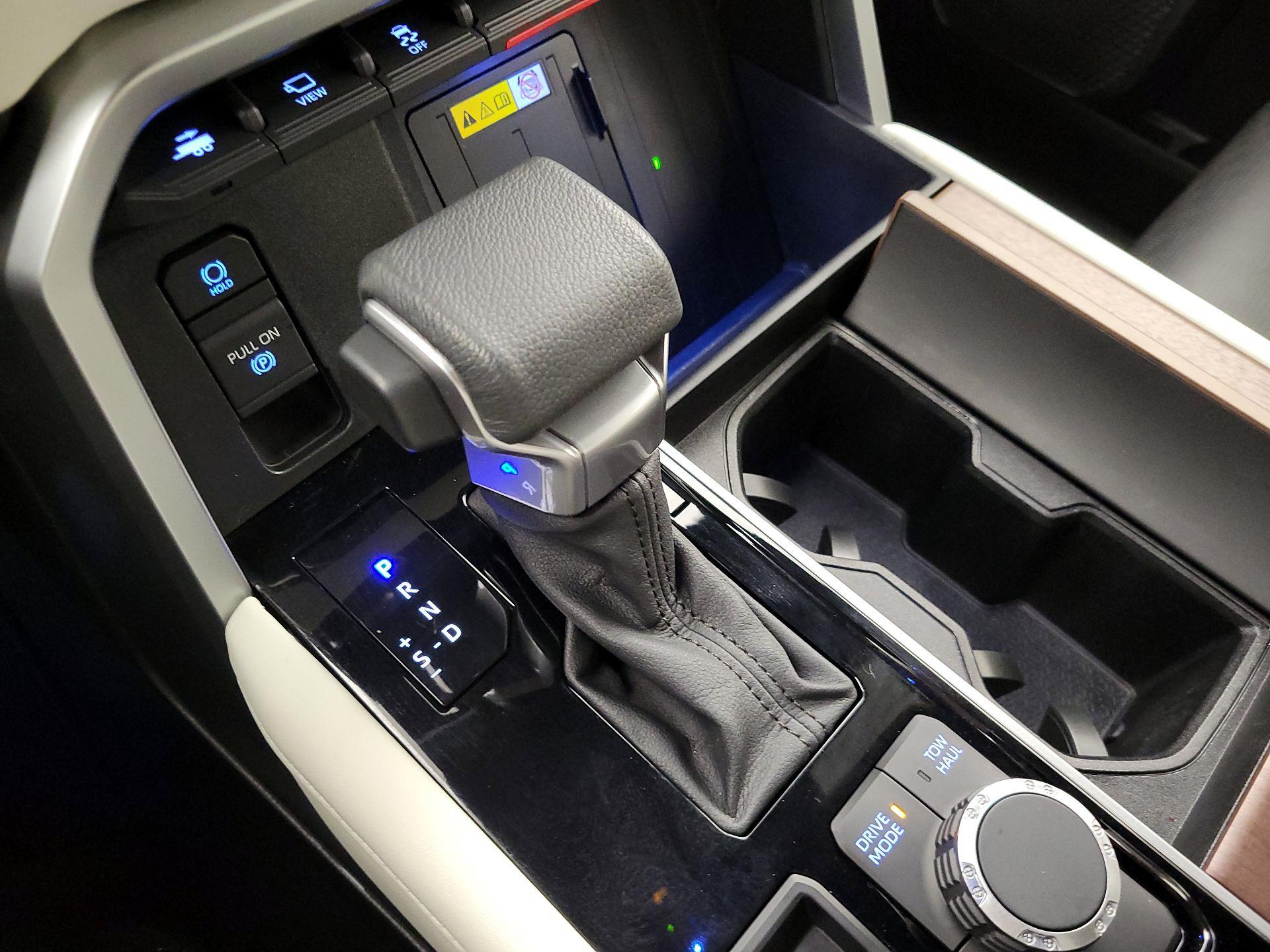 Thumbnail: 2024 Toyota Tundra - 17