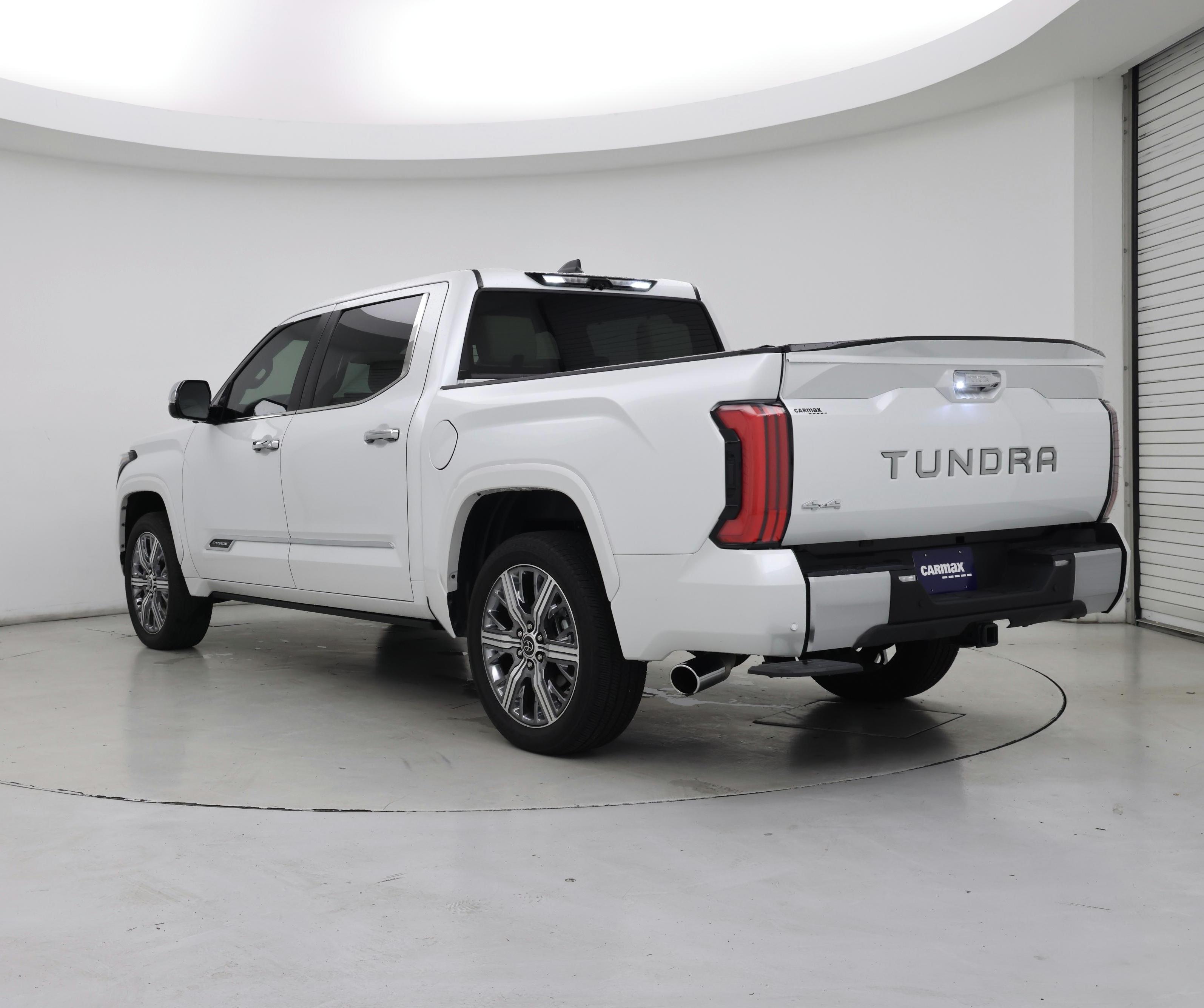 Thumbnail: 2024 Toyota Tundra - 2