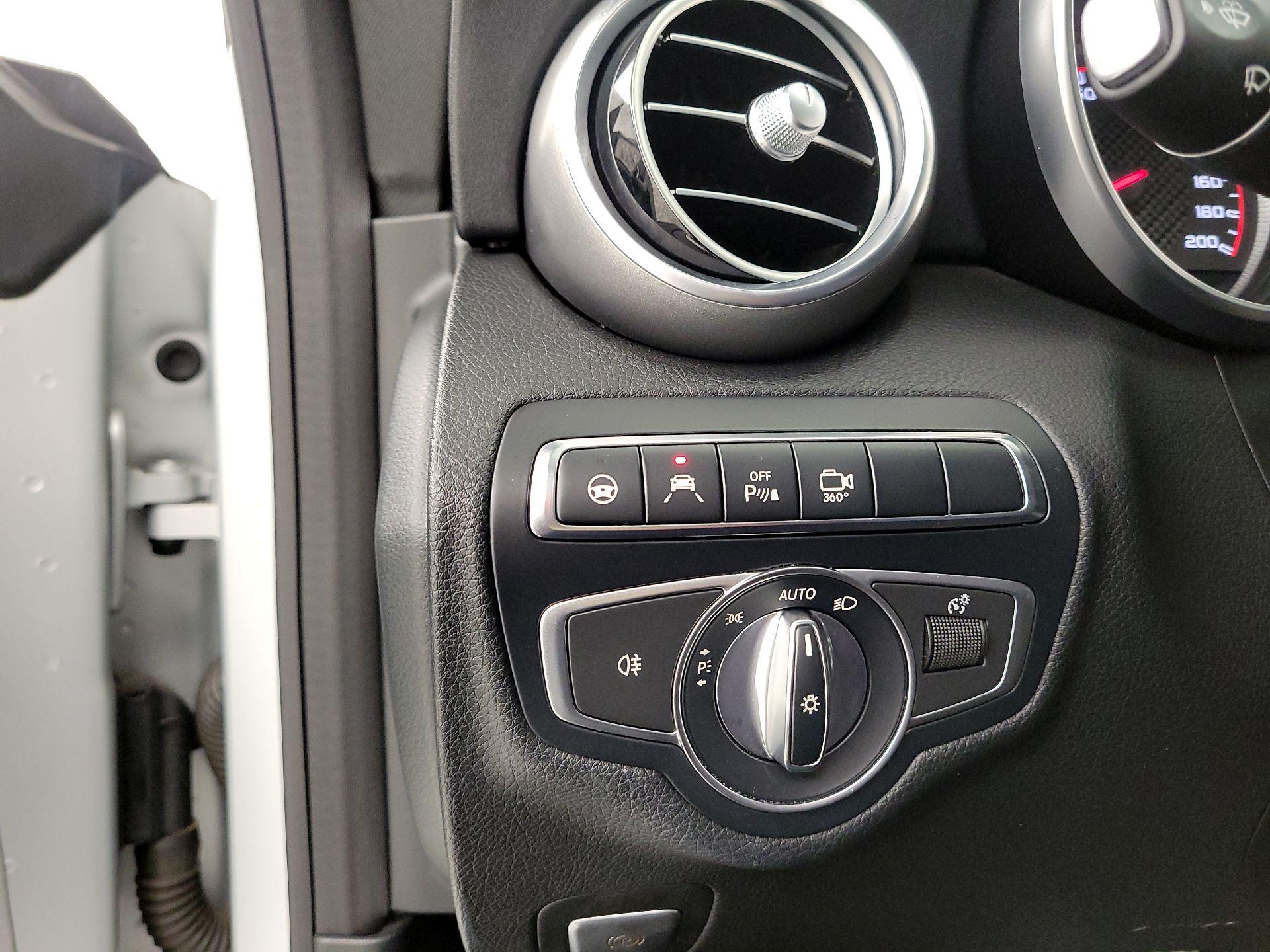 Thumbnail: 2017 Mercedes-Benz C-Class - 13