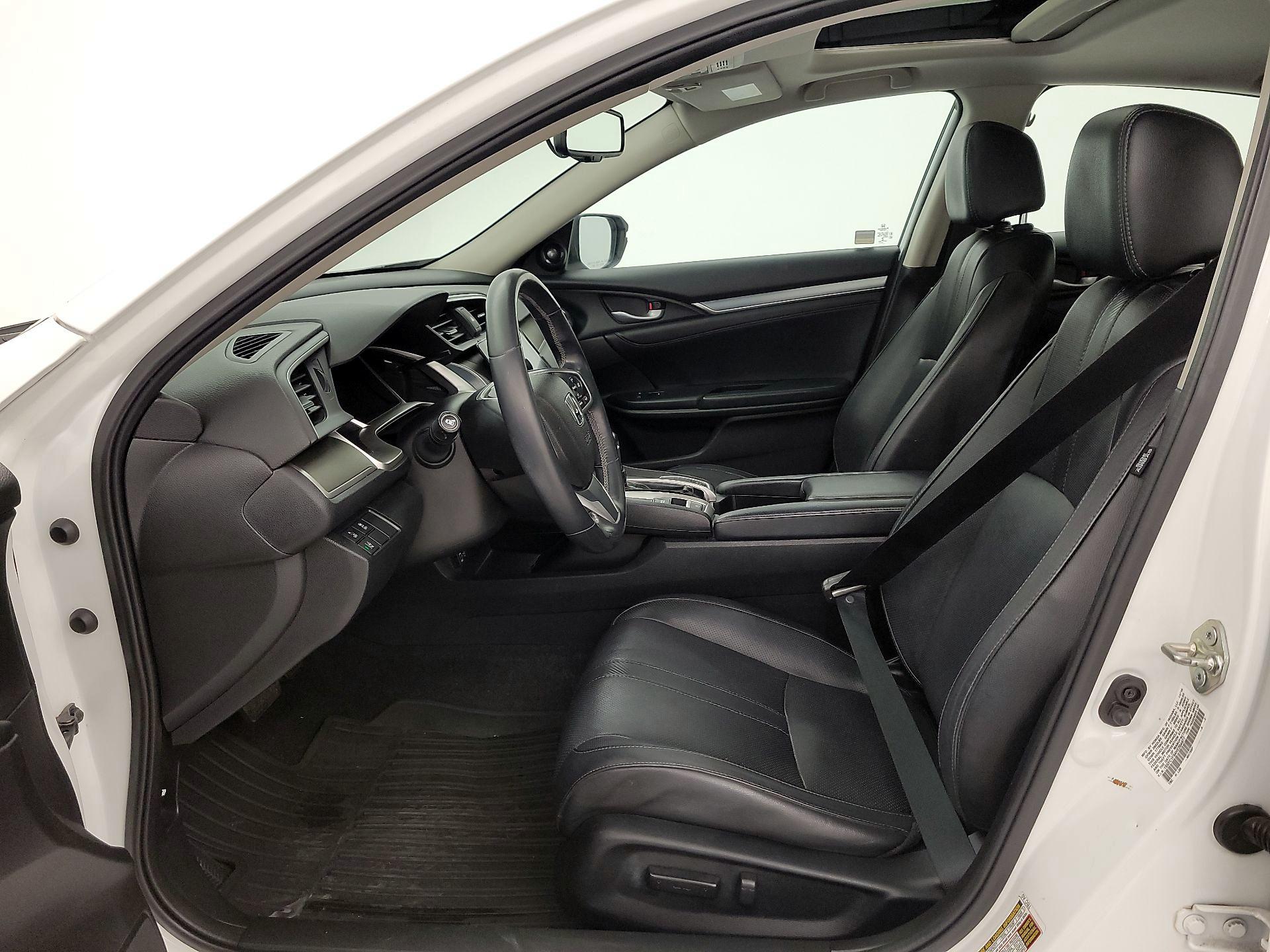 Thumbnail: 2017 Honda Civic - 11