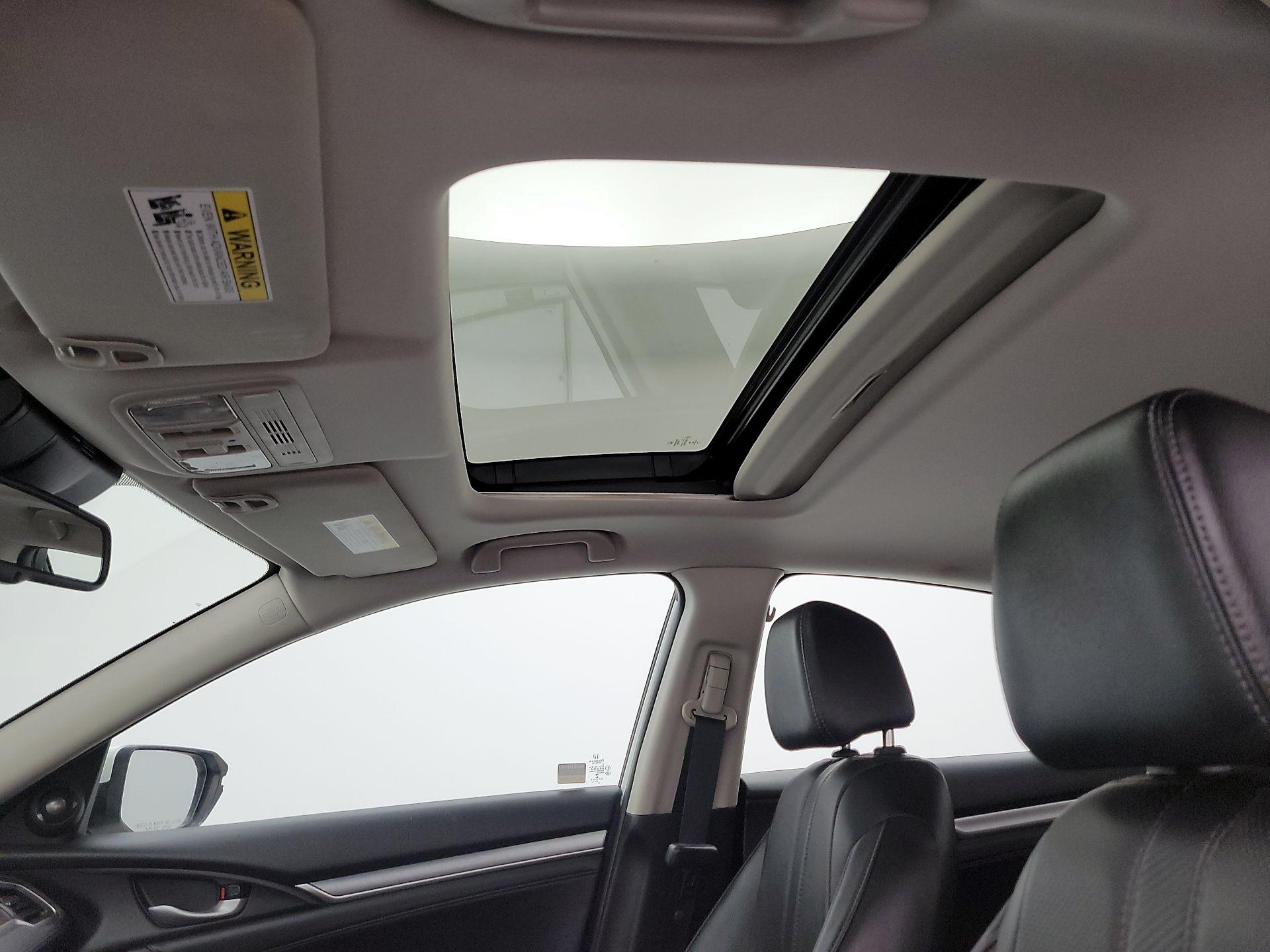 Thumbnail: 2017 Honda Civic - 19