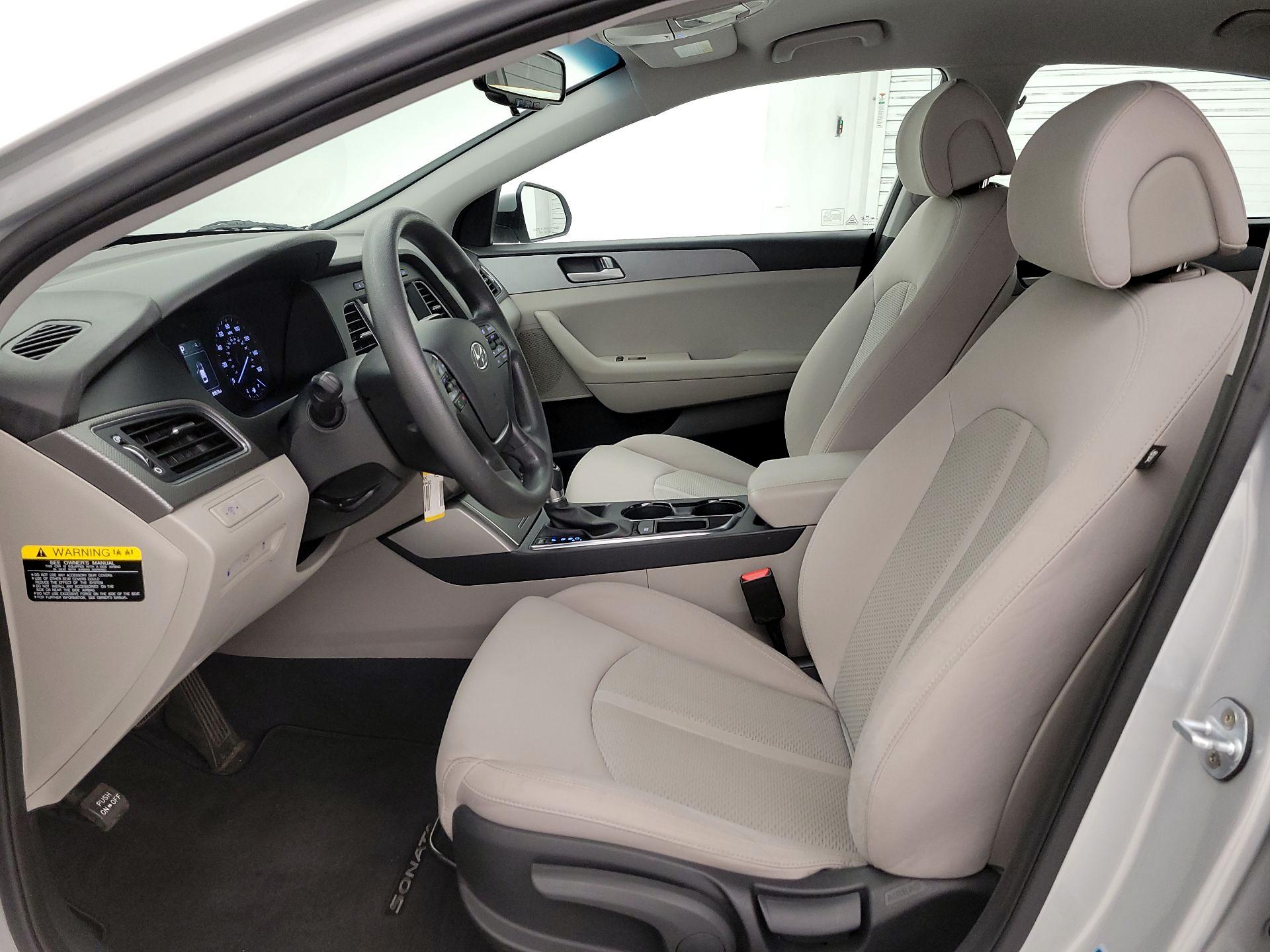 Thumbnail: 2017 Hyundai Sonata - 11