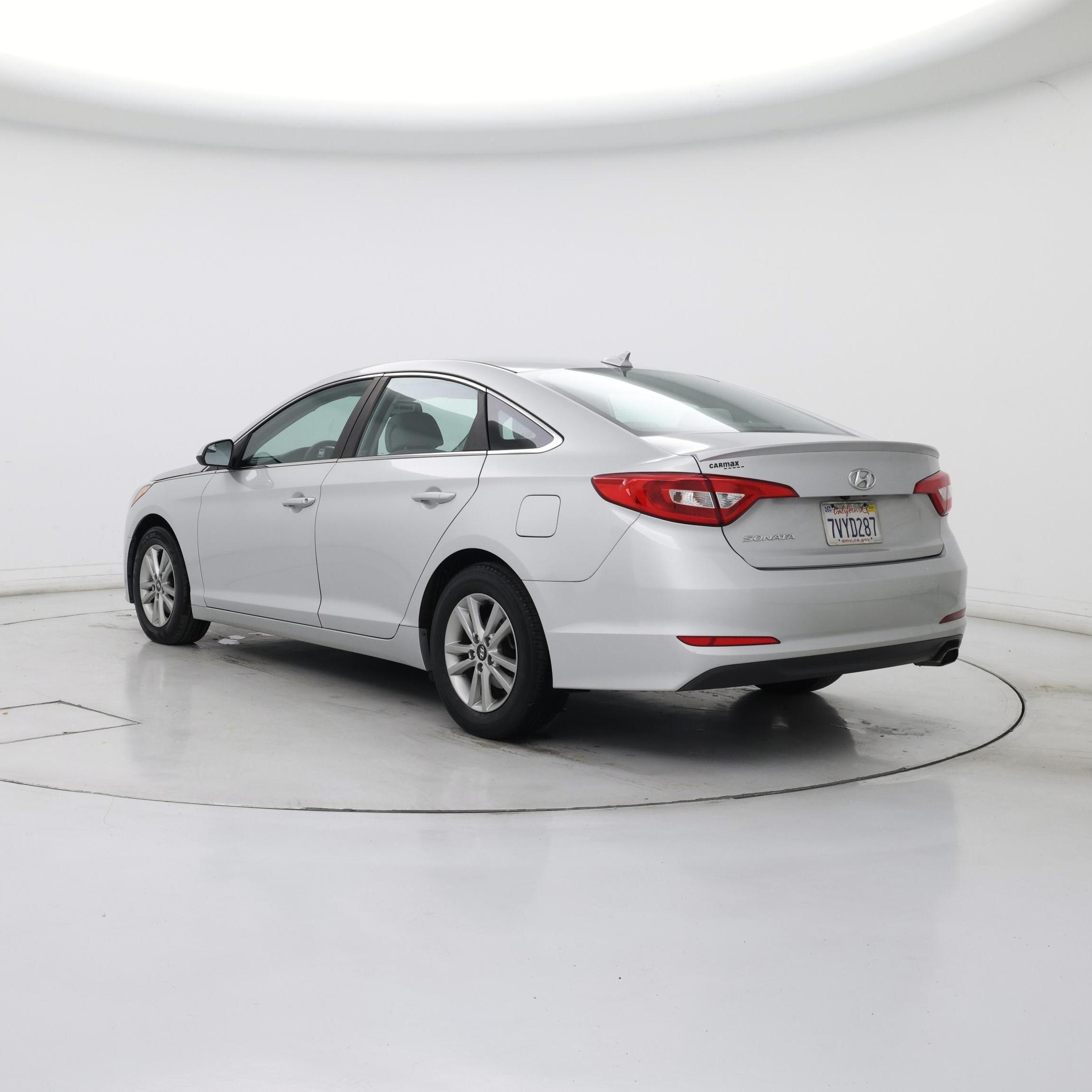 Thumbnail: 2017 Hyundai Sonata - 2