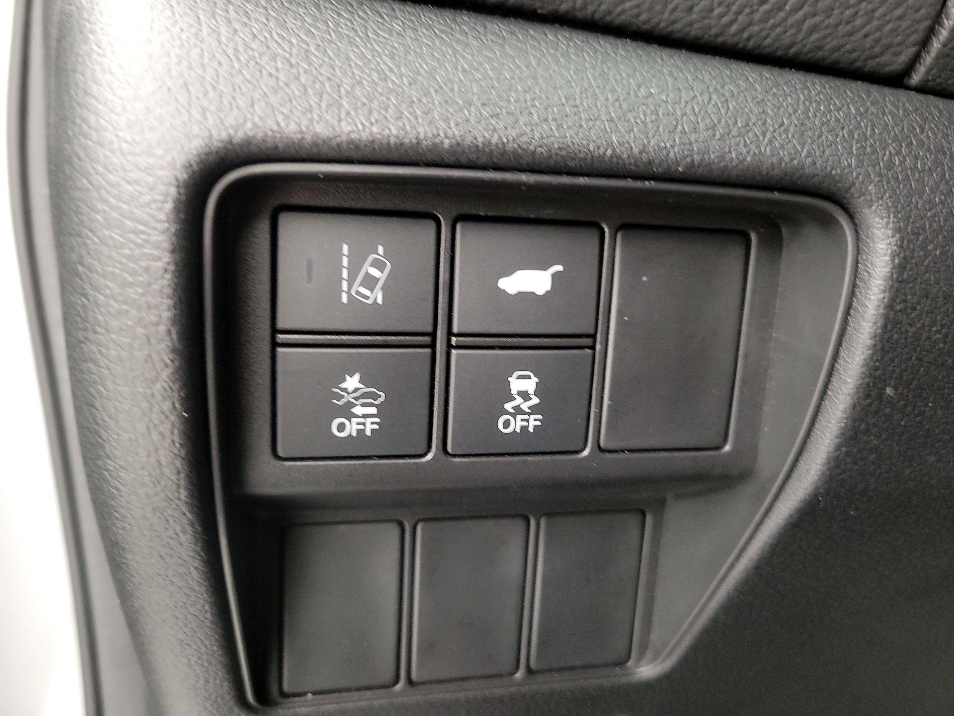 Thumbnail: 2018 Honda CR-V - 13