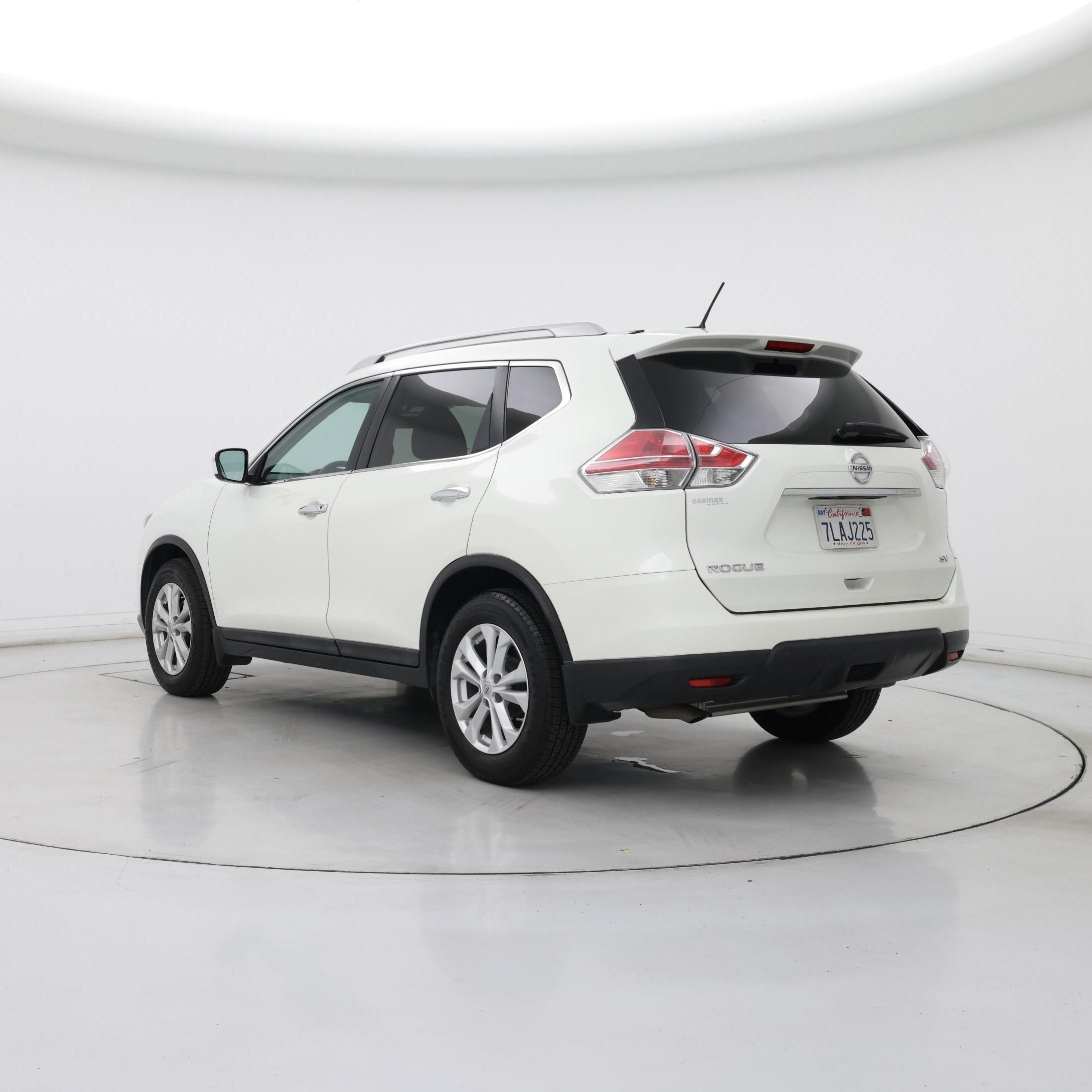 Thumbnail: 2015 Nissan Rogue - 2