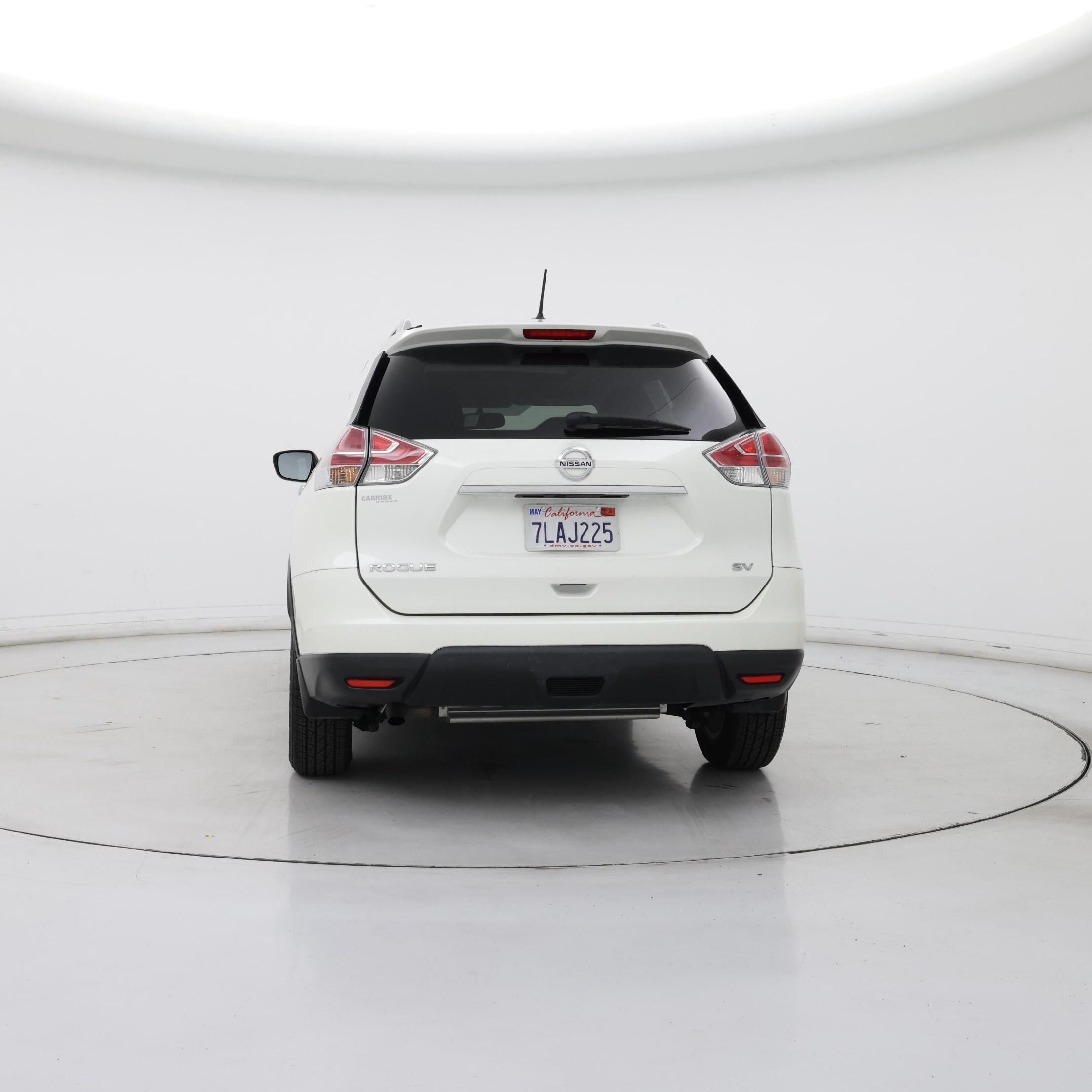 Thumbnail: 2015 Nissan Rogue - 6