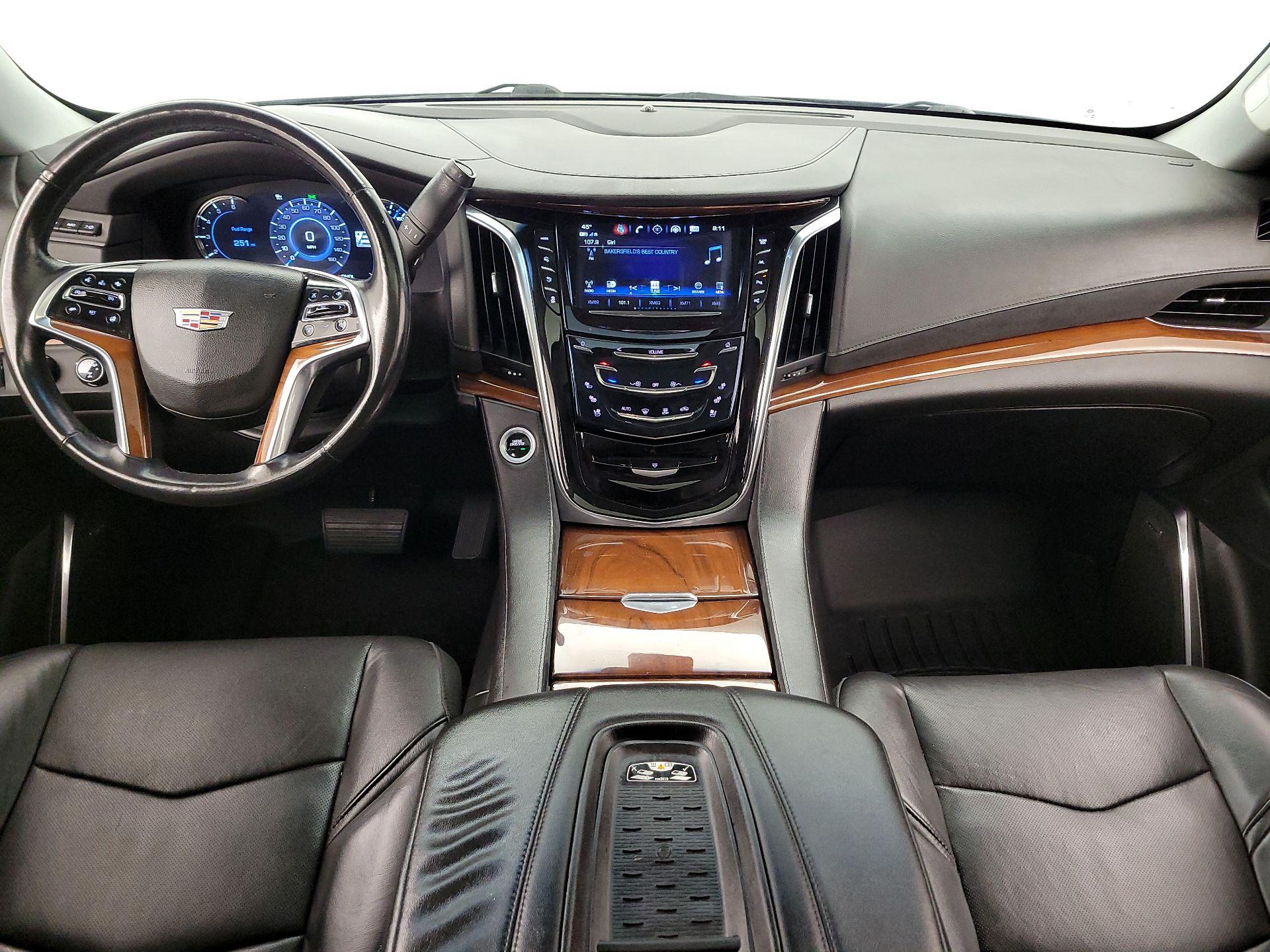 Thumbnail: 2017 Cadillac Escalade - 9