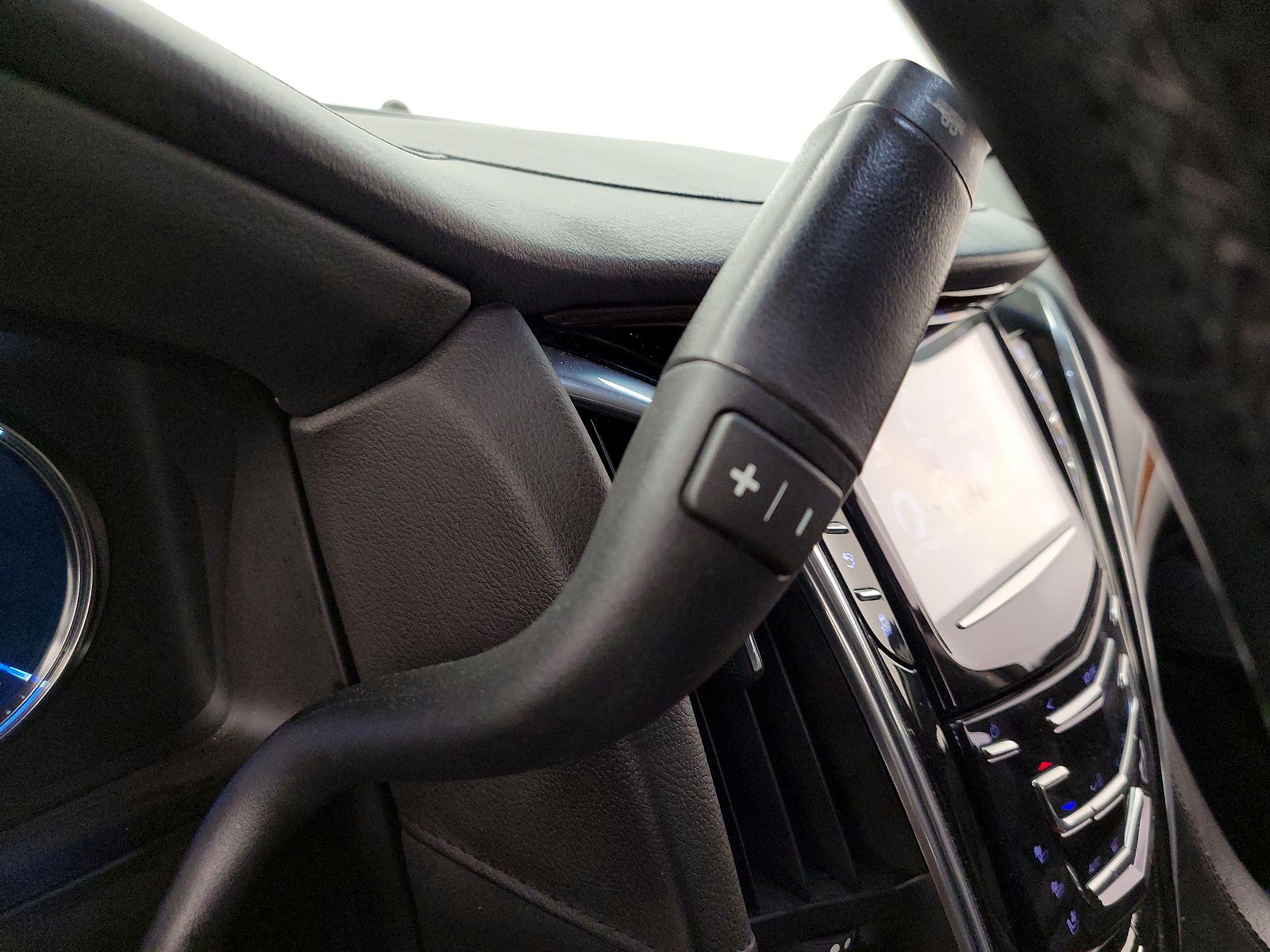 Thumbnail: 2017 Cadillac Escalade - 18