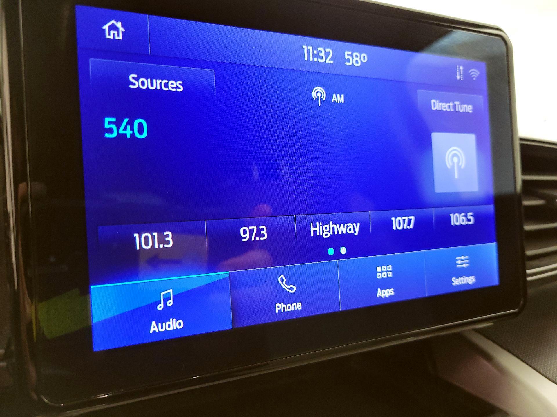 Thumbnail: 2021 Ford Explorer - 15