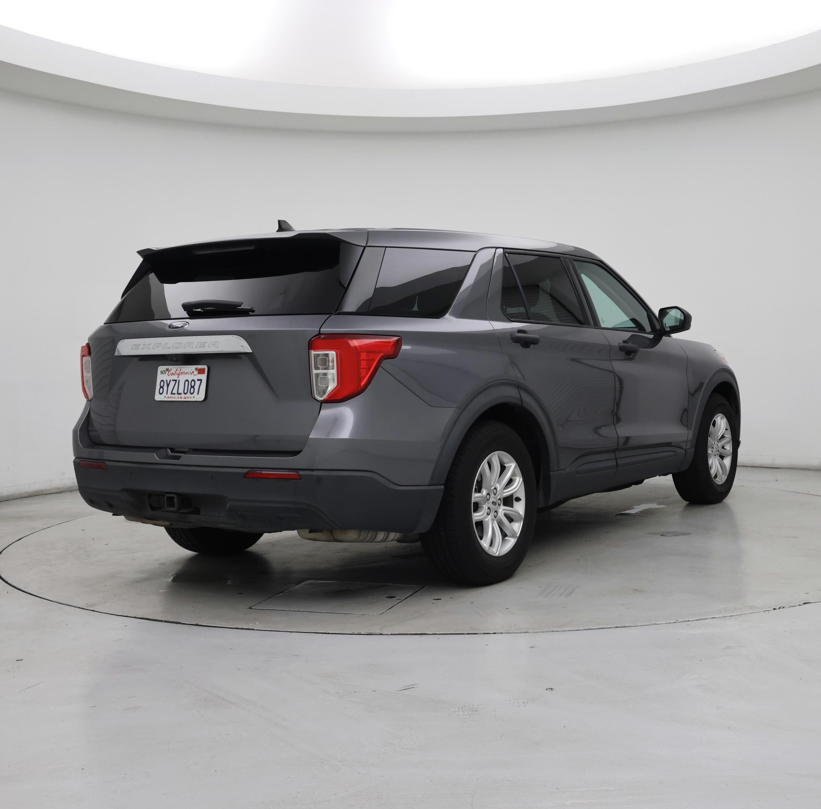 Thumbnail: 2021 Ford Explorer - 8