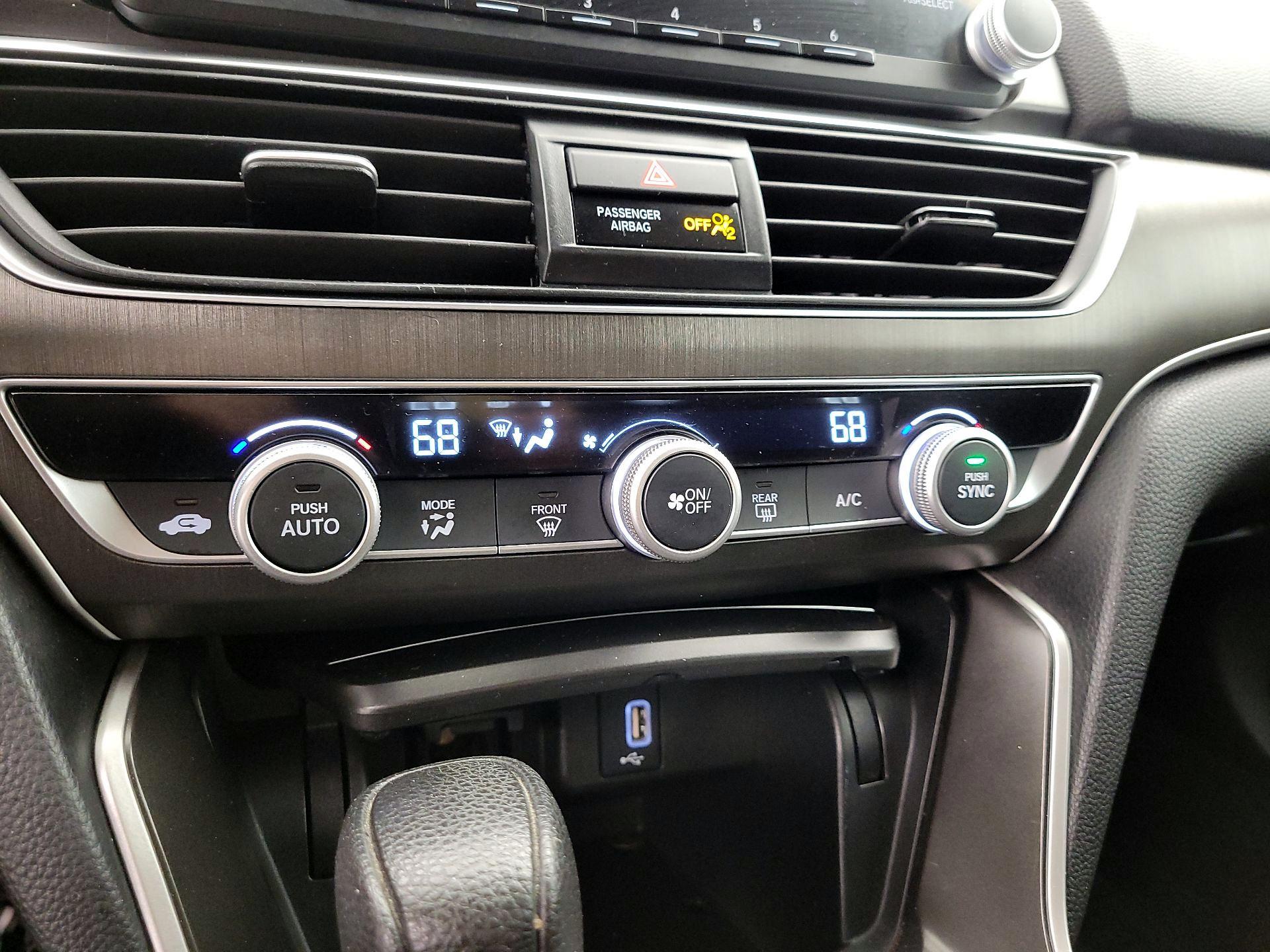 Thumbnail: 2018 Honda Accord - 16