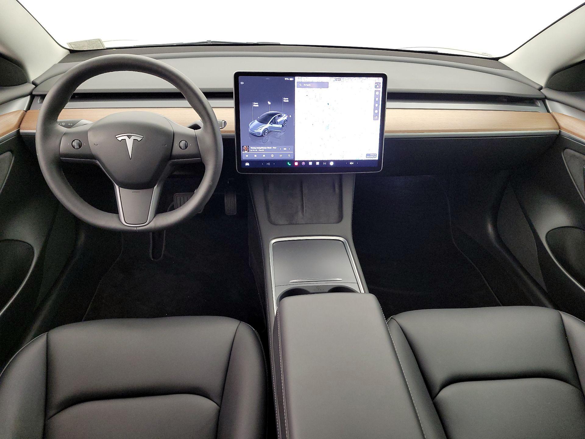 Thumbnail: 2023 Tesla Model 3 - 9