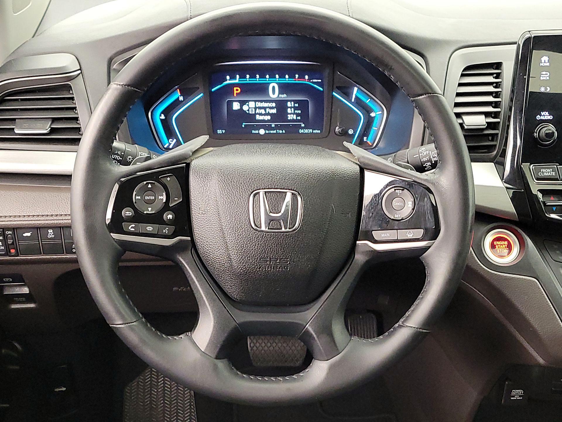 Thumbnail: 2018 Honda Odyssey - 10