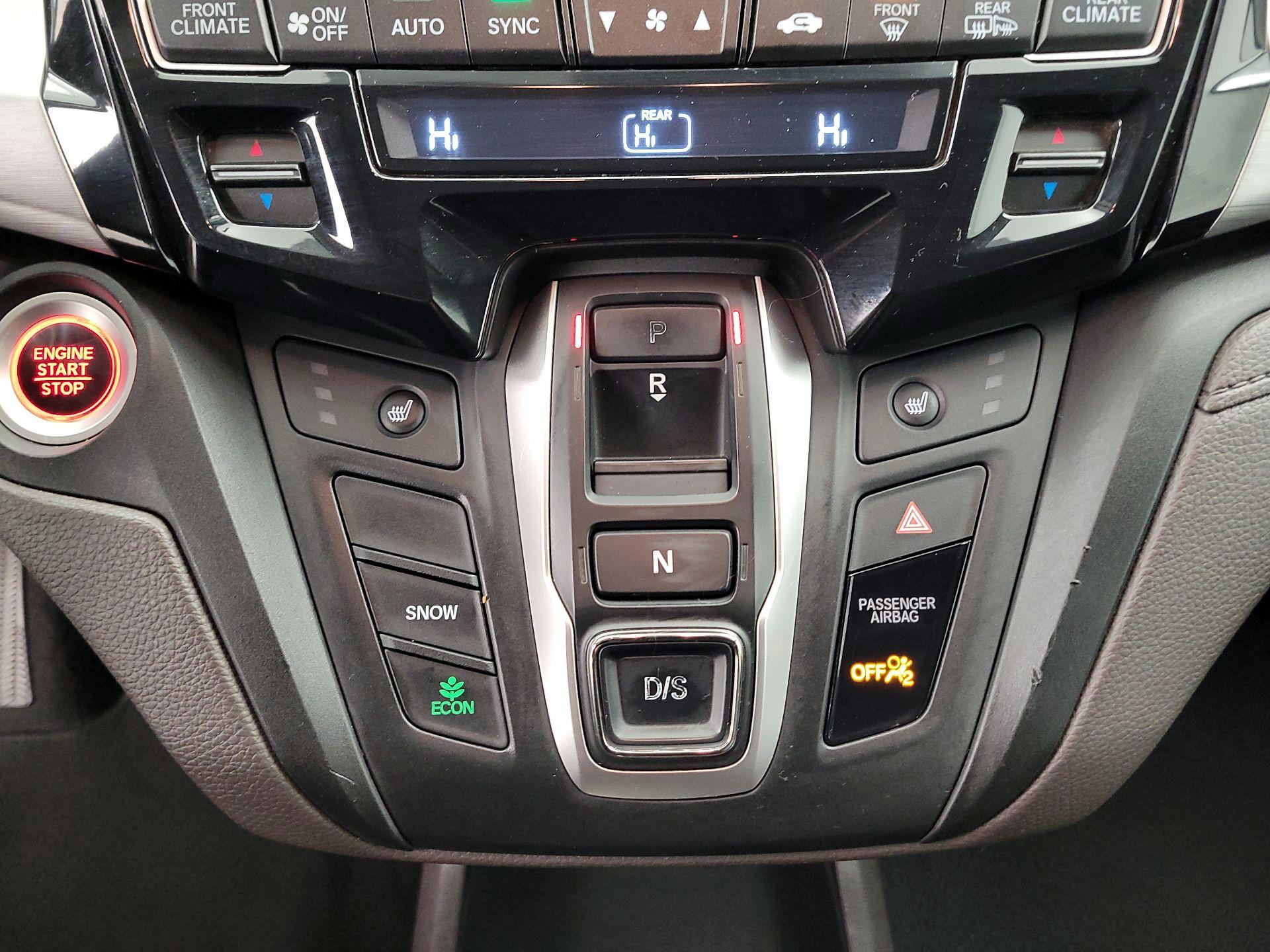 Thumbnail: 2018 Honda Odyssey - 18