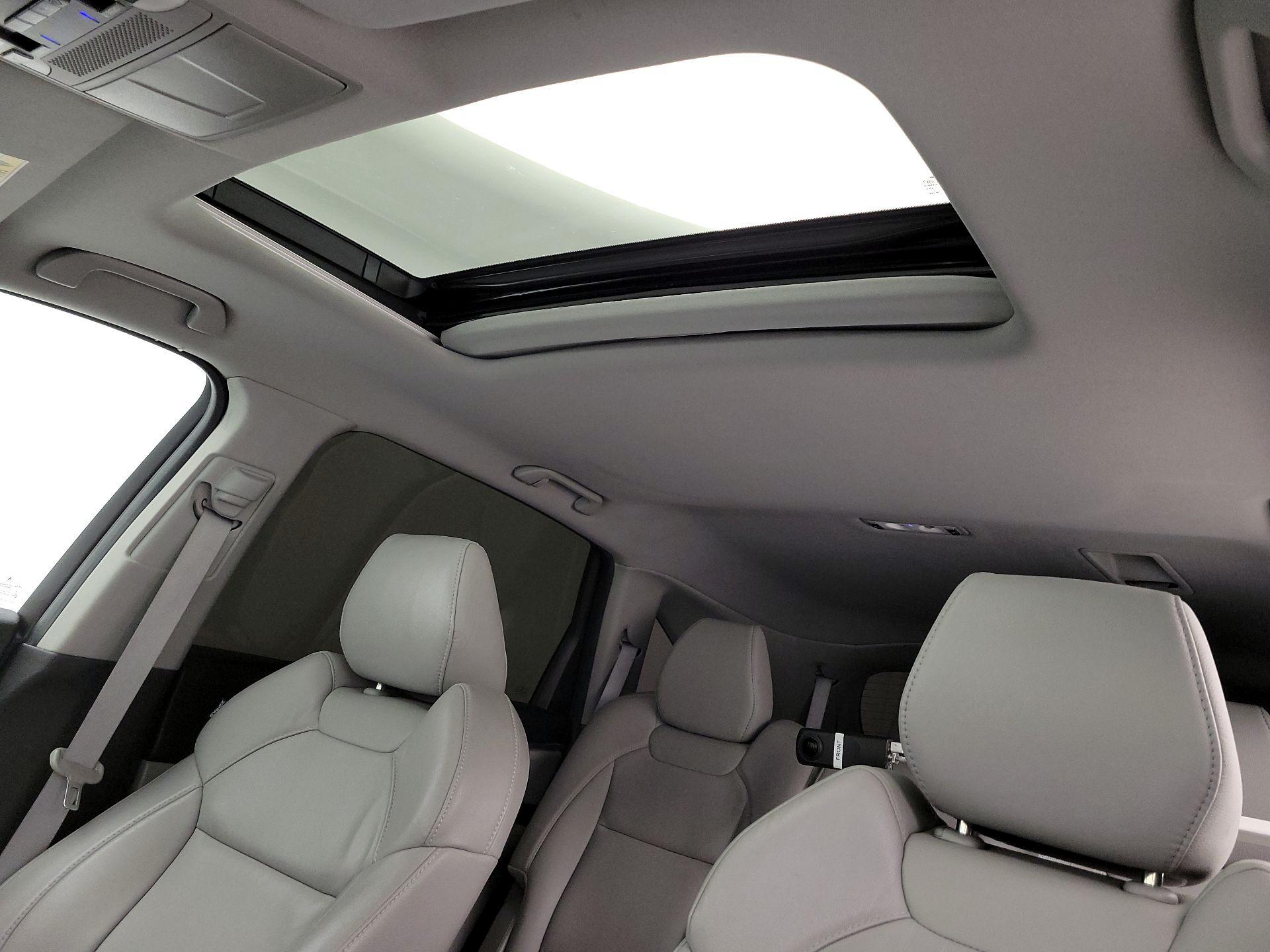 Thumbnail: 2018 Acura MDX - 19