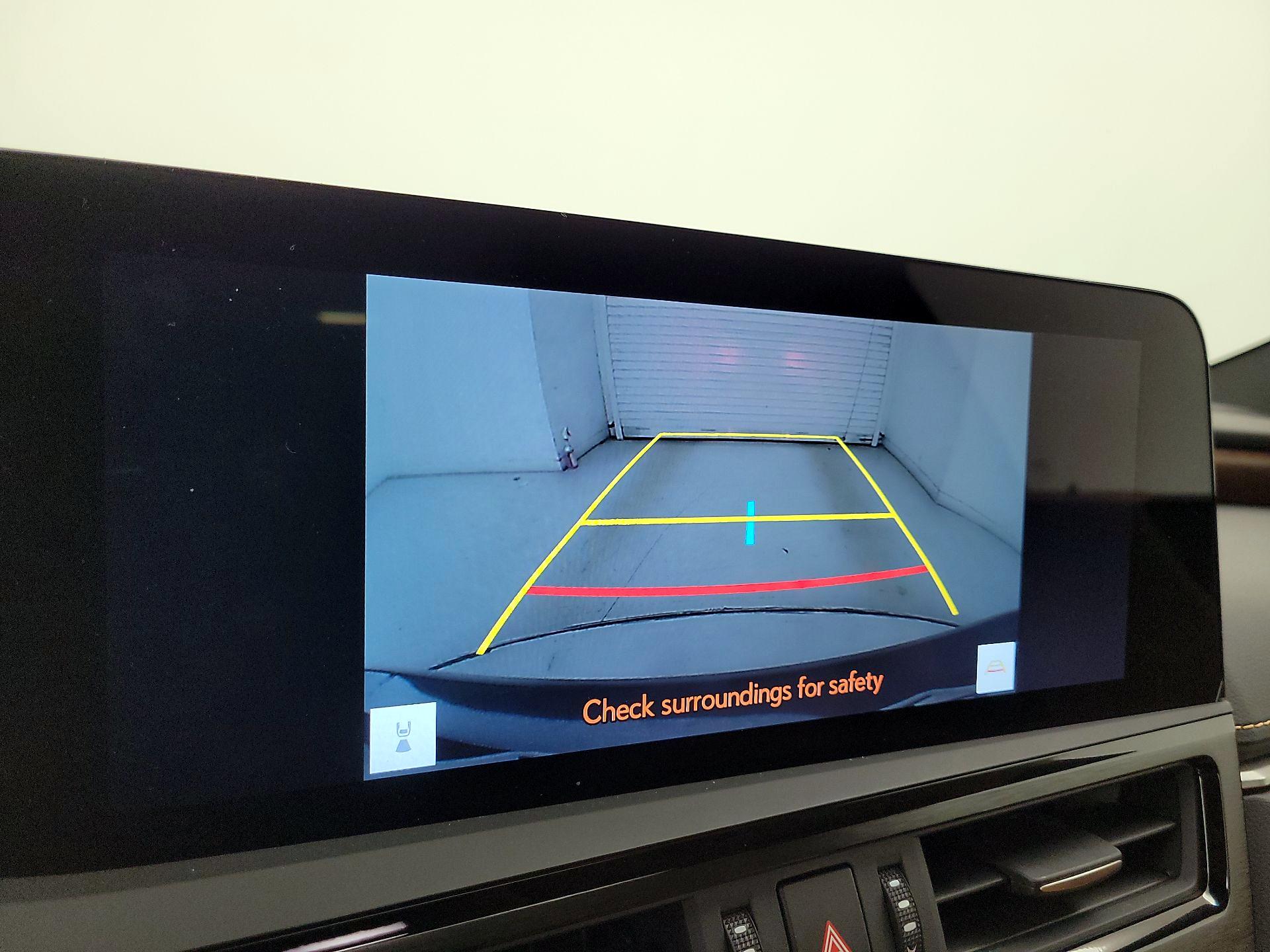 Thumbnail: 2024 Lexus ES - 14