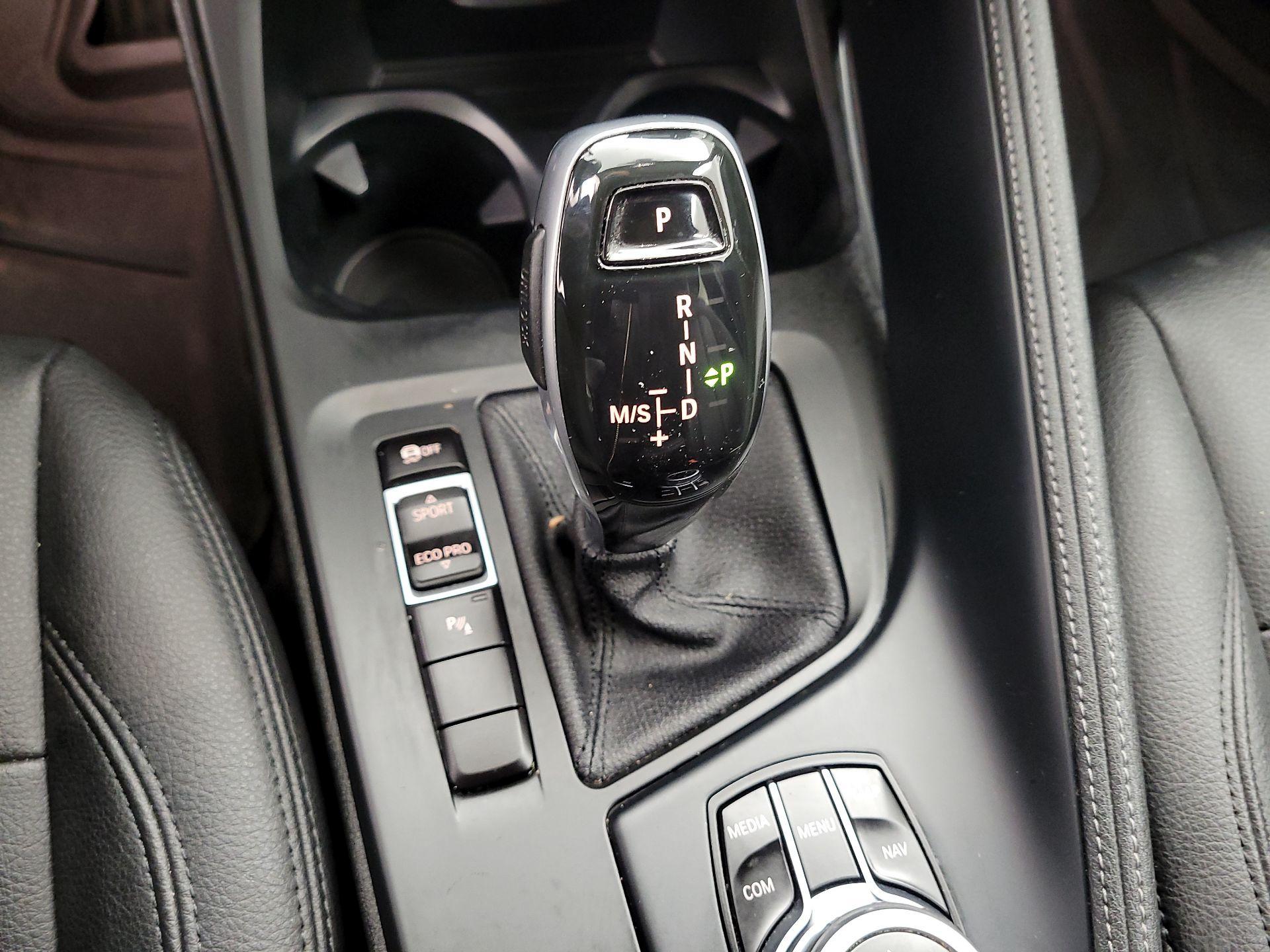 Thumbnail: 2020 BMW X1 - 17