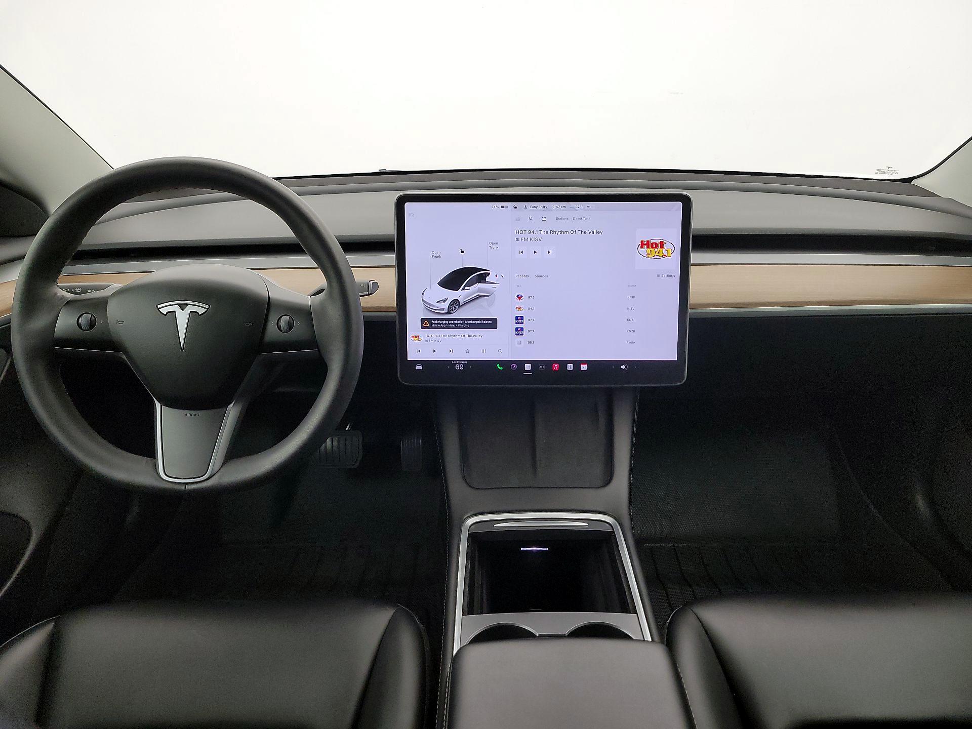 Thumbnail: 2023 Tesla Model 3 - 9