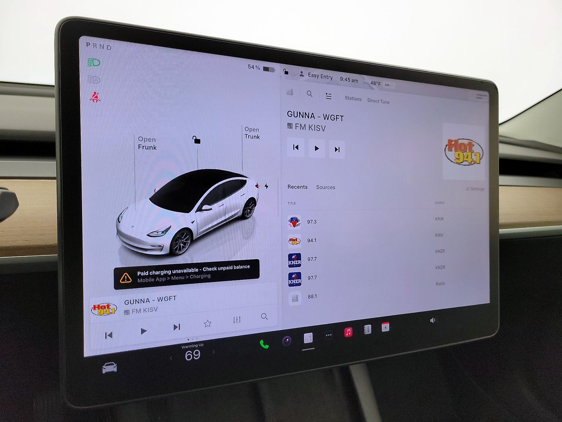 Thumbnail: 2023 Tesla Model 3 - 15