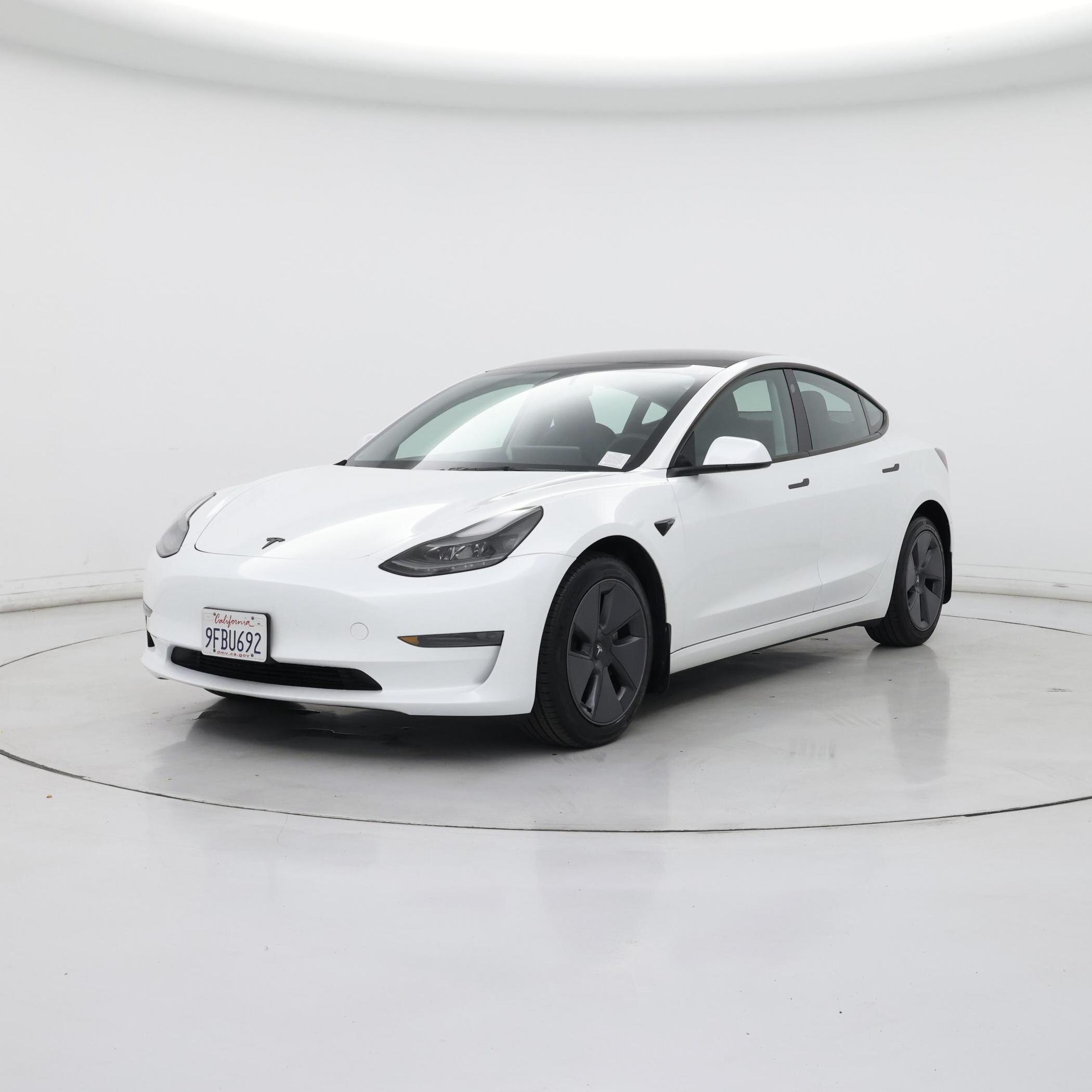 Thumbnail: 2023 Tesla Model 3 - 4