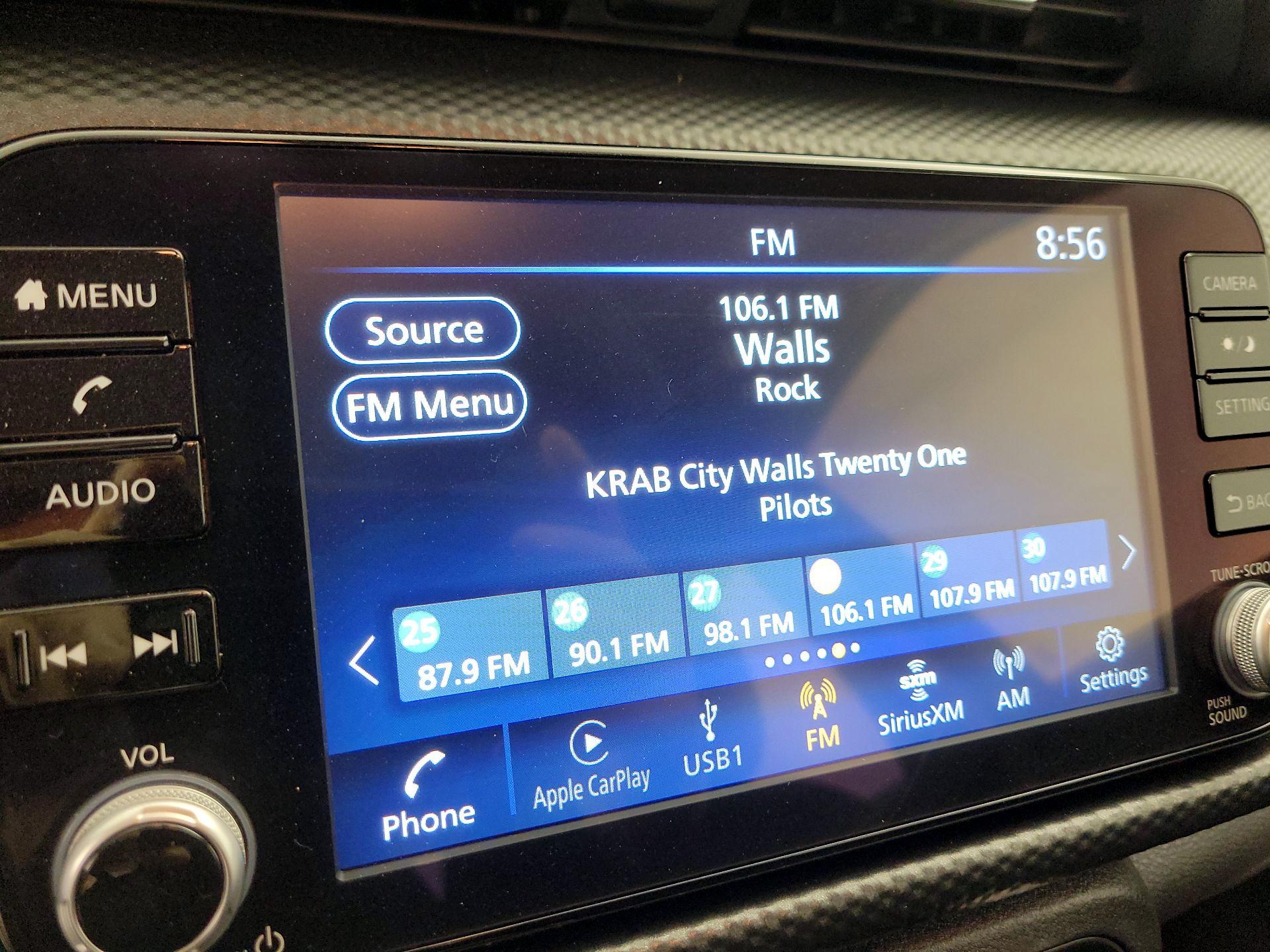 Thumbnail: 2023 Nissan Kicks - 15