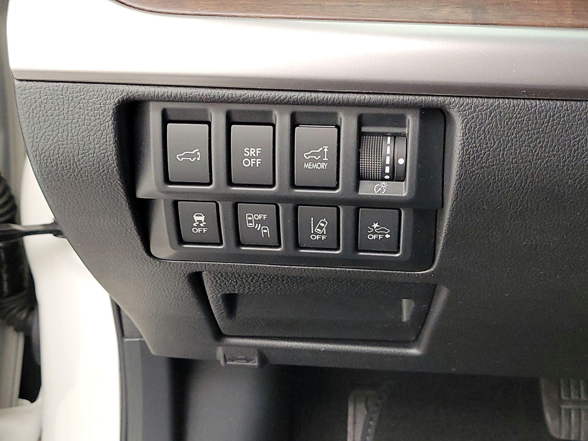 Thumbnail: 2016 Subaru Outback - 13