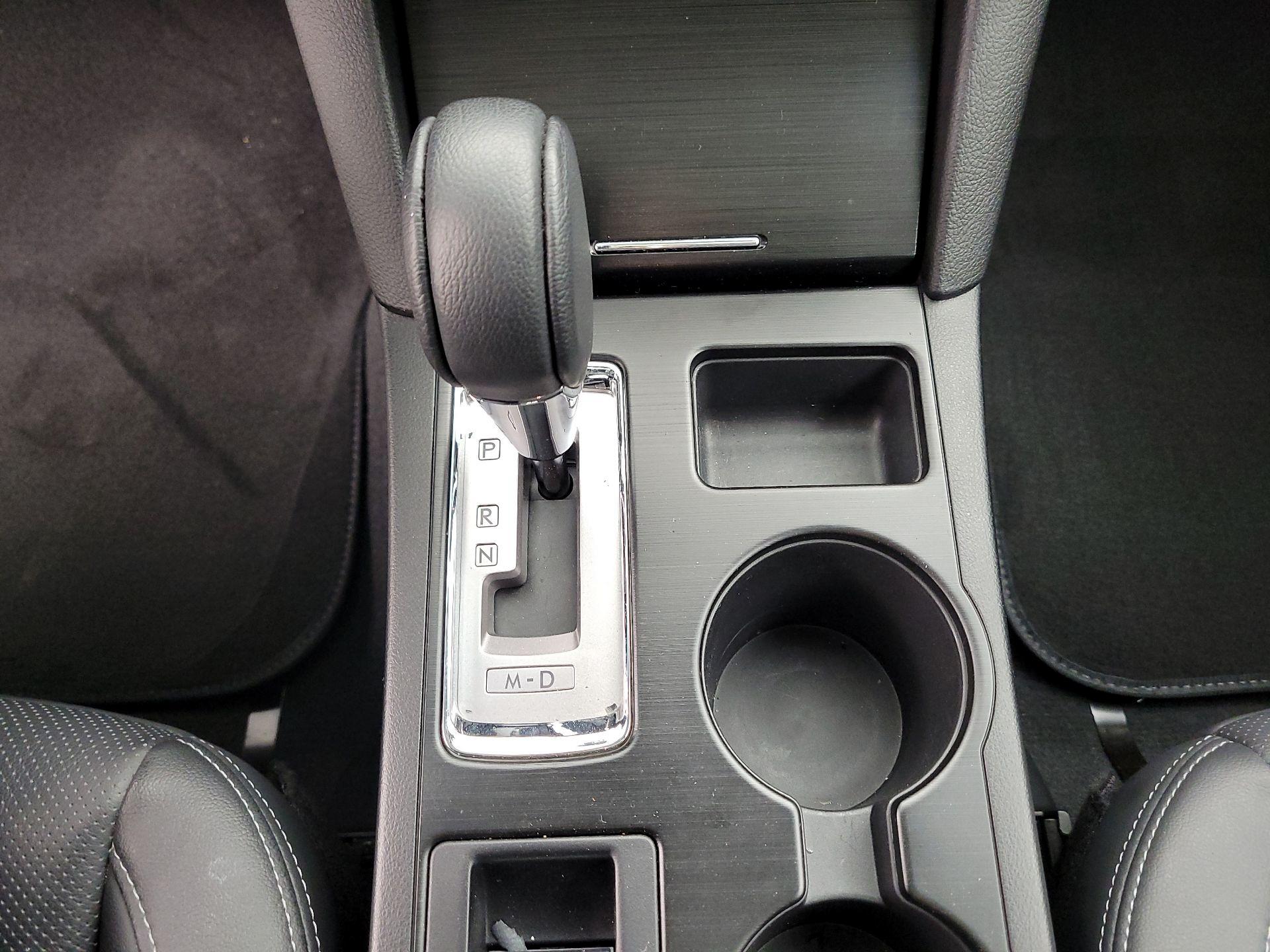 Thumbnail: 2016 Subaru Outback - 18