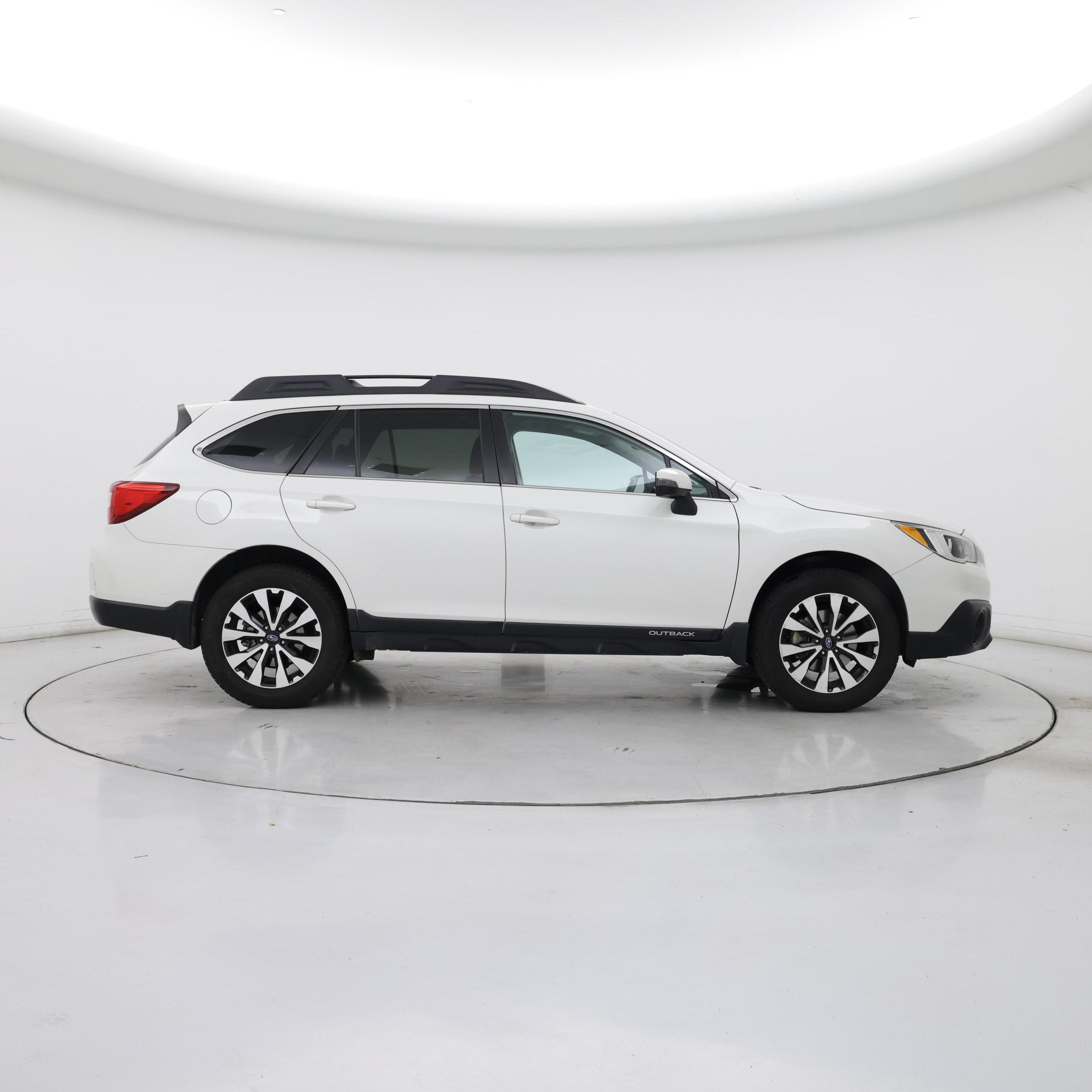 Thumbnail: 2016 Subaru Outback - 7