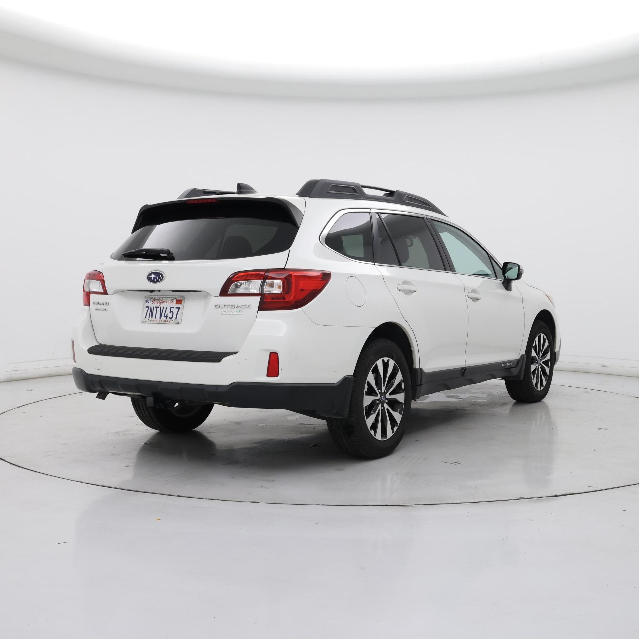 Thumbnail: 2016 Subaru Outback - 8