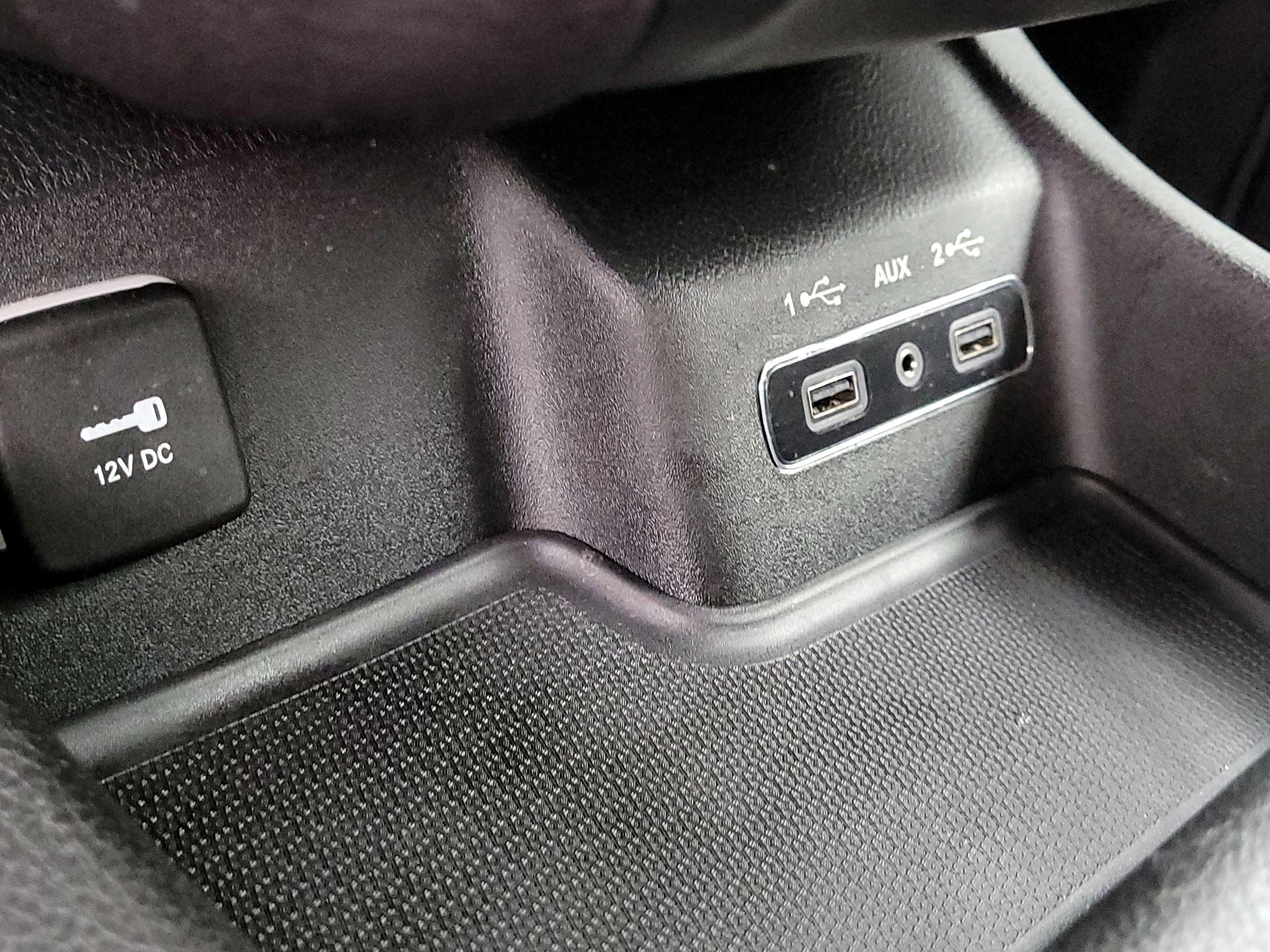 Thumbnail: 2019 Dodge Durango - 18